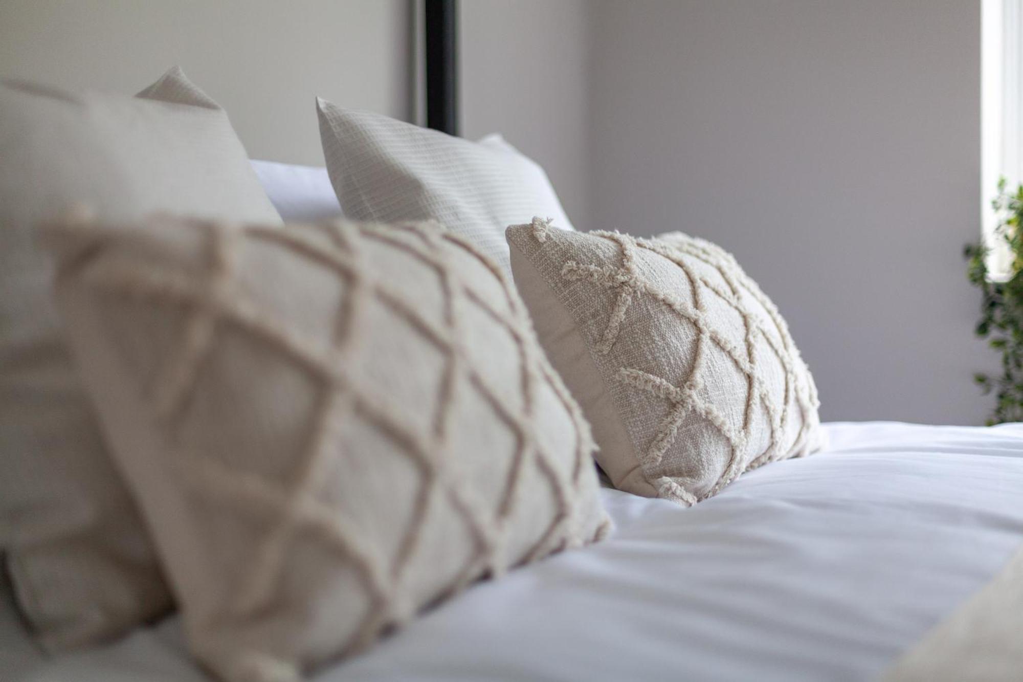 Arte - Serviced For Leisure And Business - Private Parking - 12 Minutes Walking From Wembley Stadium