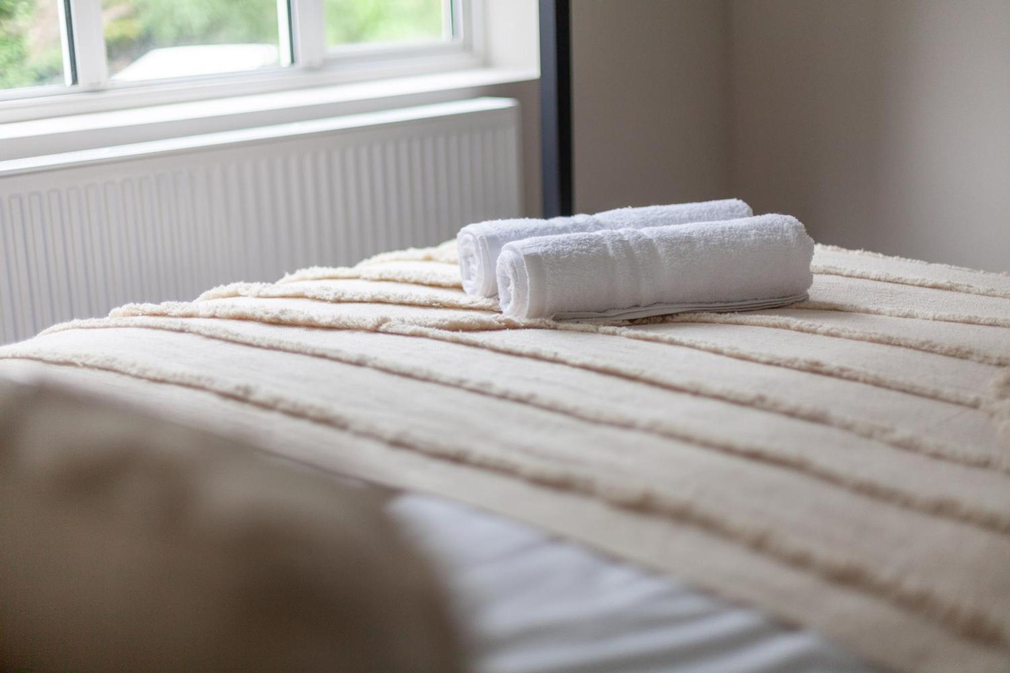 Arte - Serviced For Leisure And Business - Private Parking - 12 Minutes Walking From Wembley Stadium Apartment