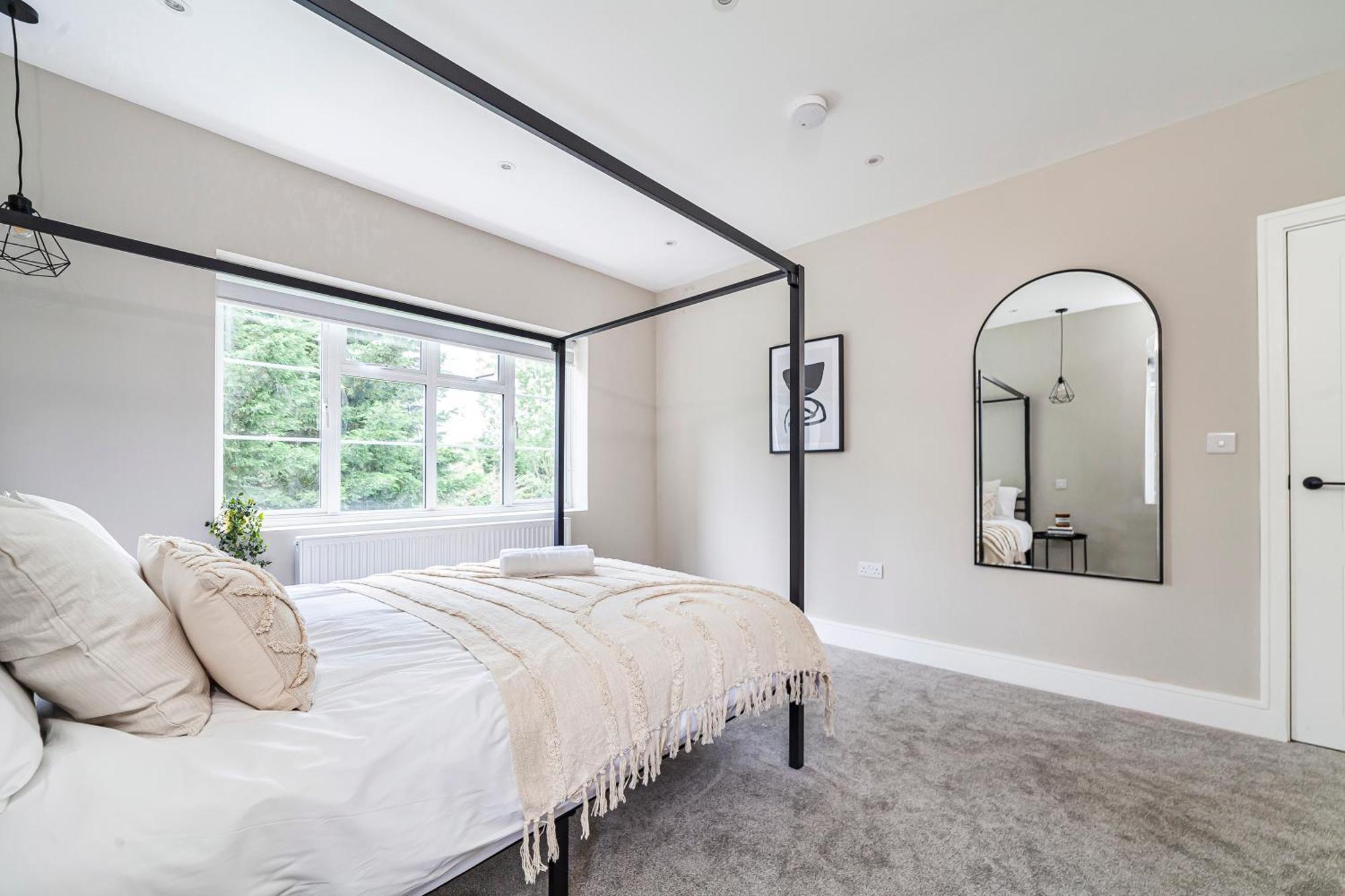 Arte - Serviced For Leisure And Business - Private Parking - 12 Minutes Walking From Wembley Stadium Apartment London