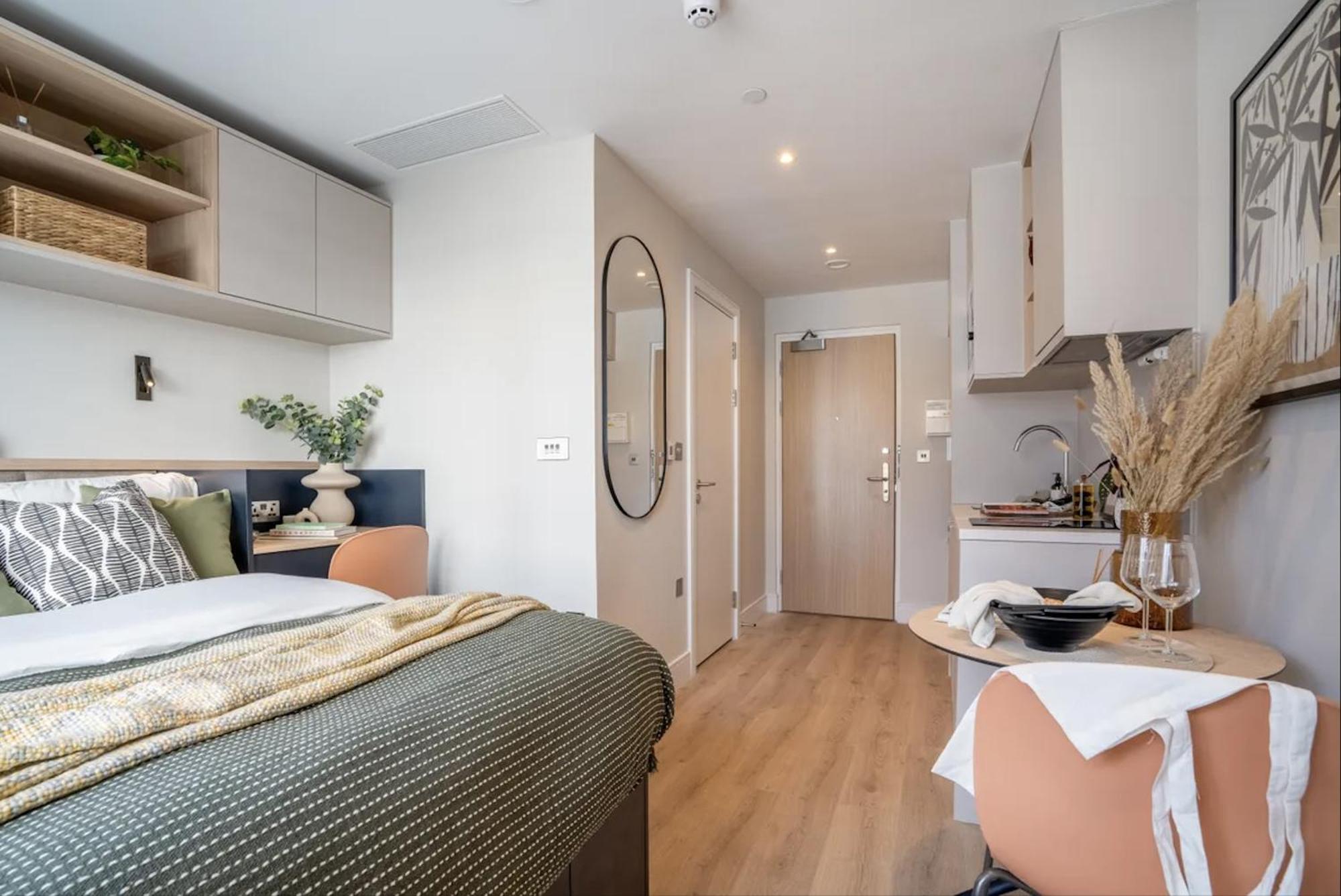 Apartment En-suite London