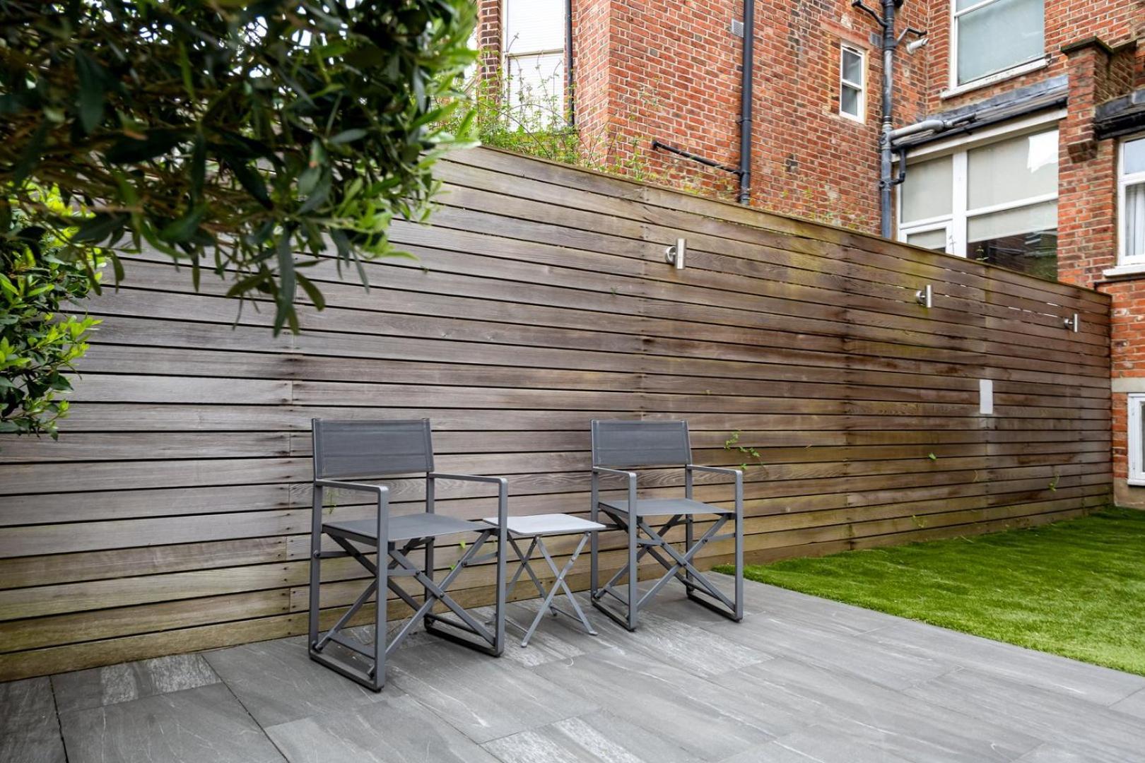 Guestready - Magnificent With Terrace Apartment London