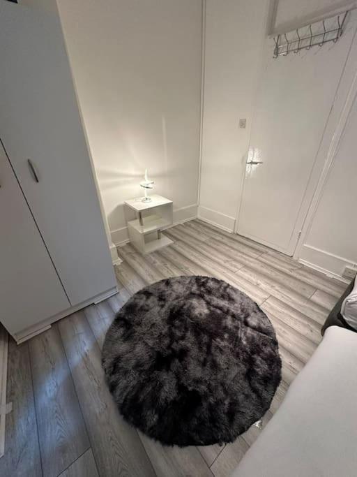 Ground Floor One Bedroom Flat Apartamento