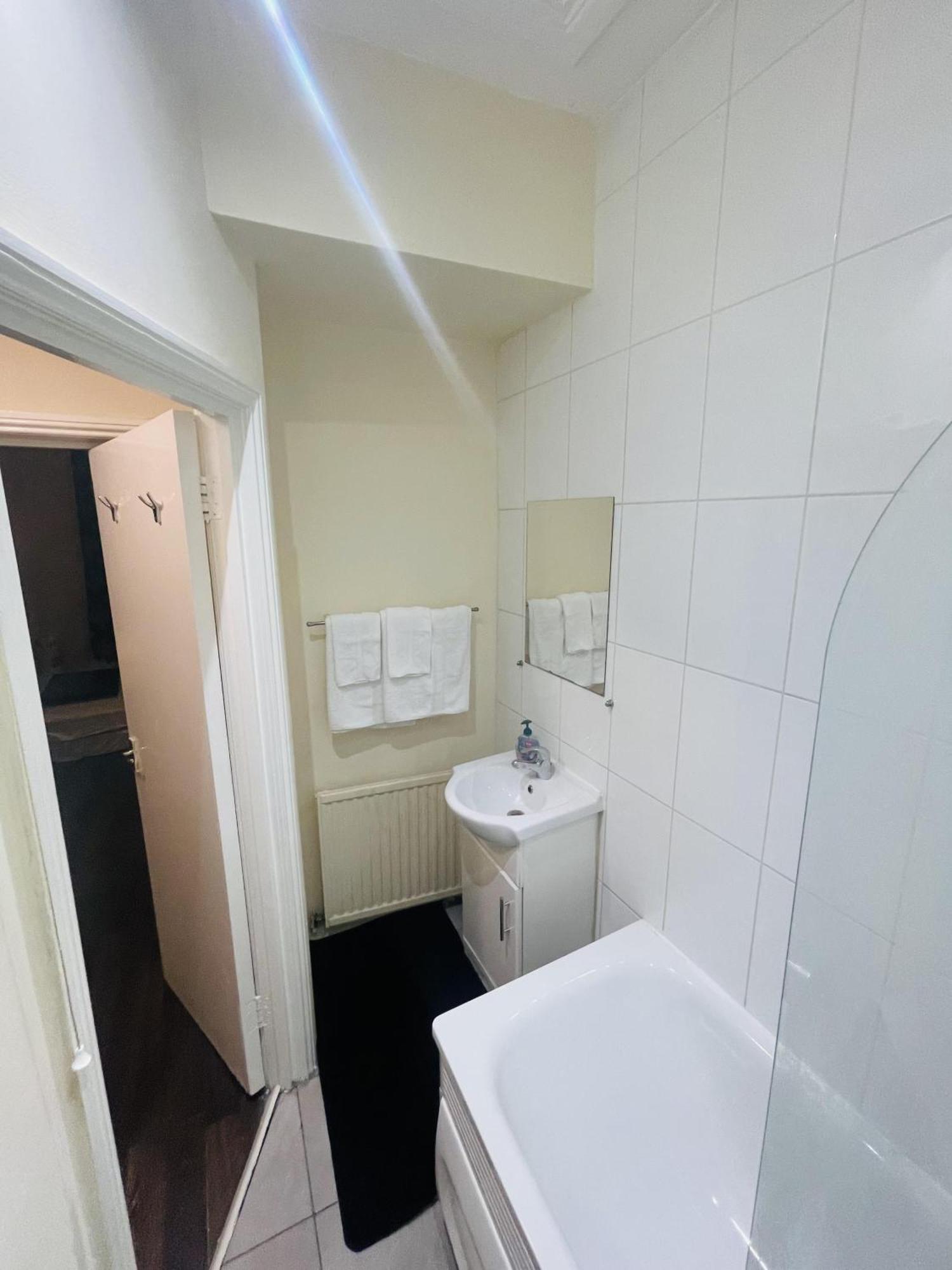 Captivating 2-bed In Paddington *