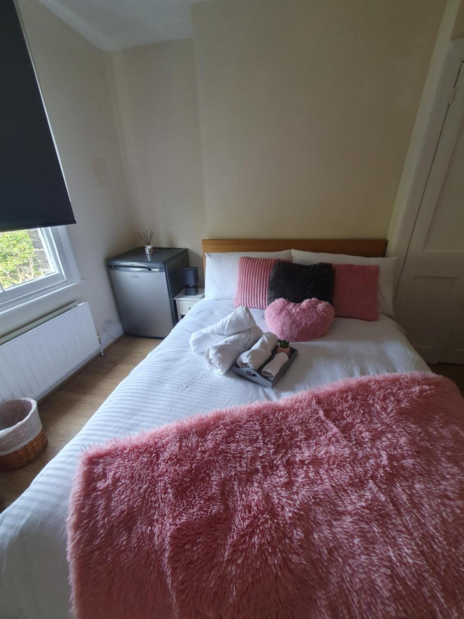 Guest house Comfy Bedroom D