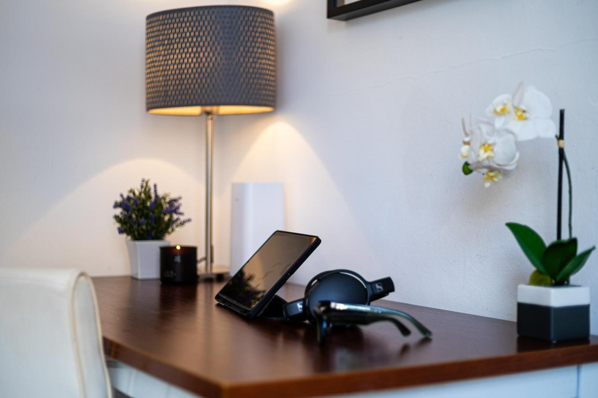 Apartment Selfridges Parkside Haven - 2 Bedroom London