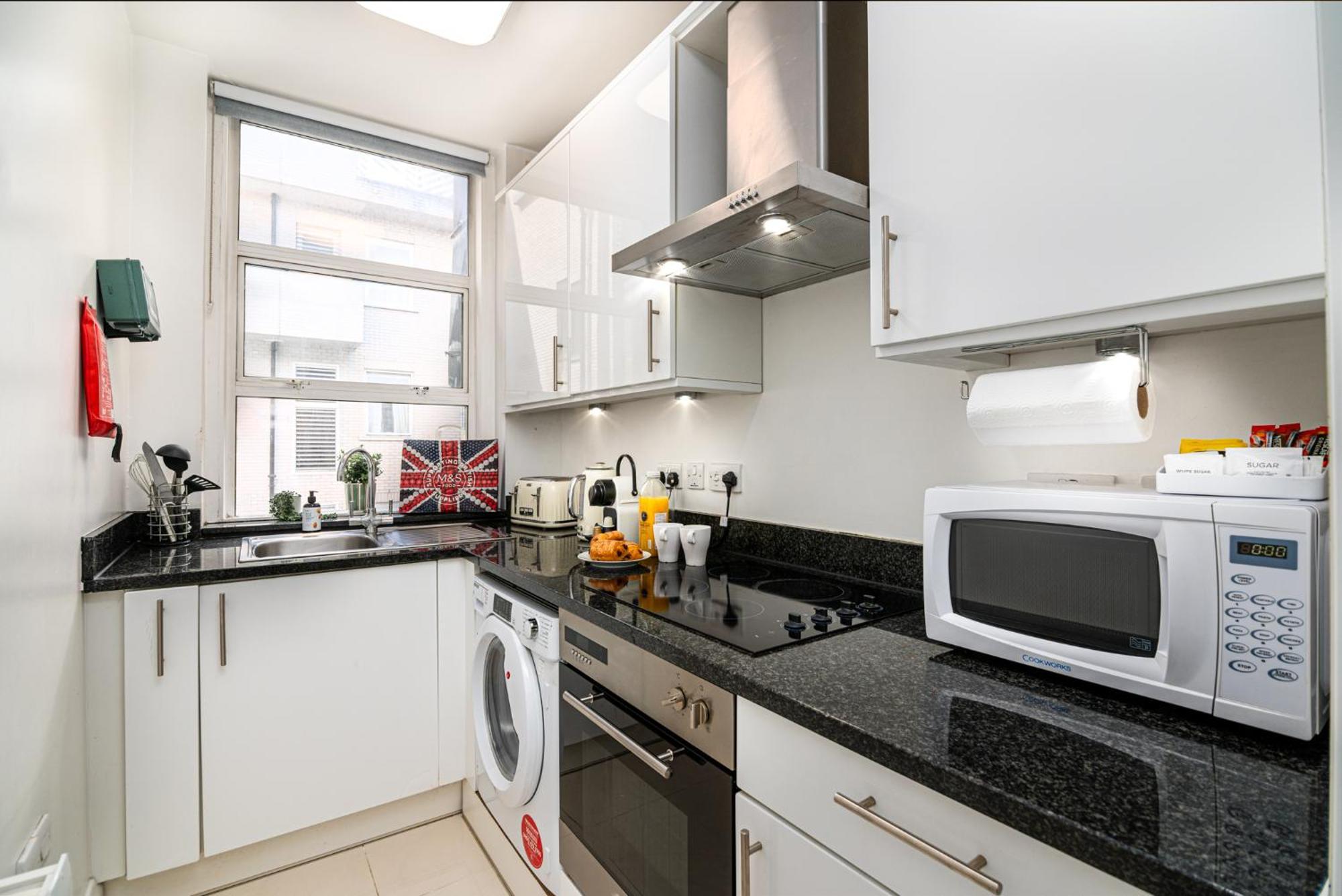 Selfridges Parkside Haven - 2 Bedroom