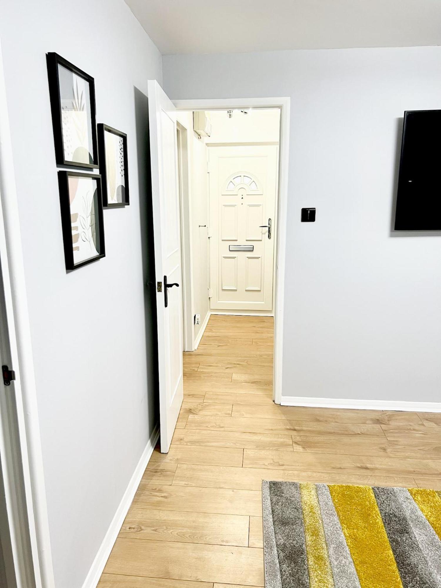 Apartment Beautiful In Beckton With Private Entrance And Garden *