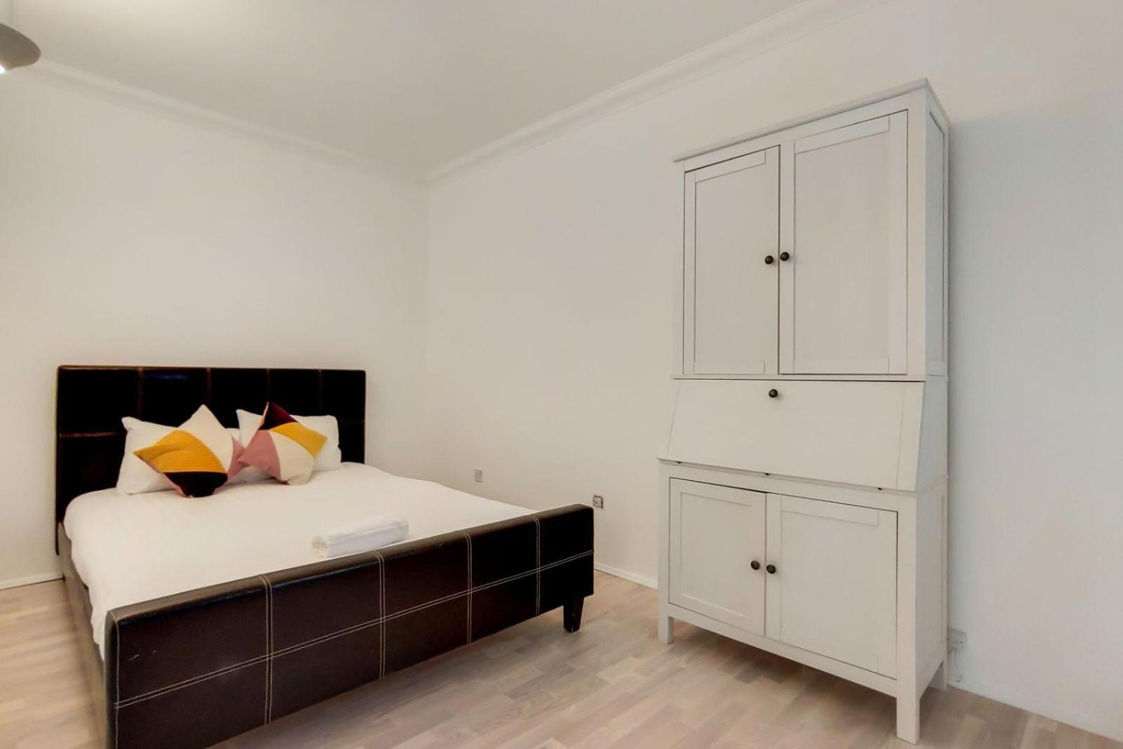 South Kensington - Point West Residences Apartment