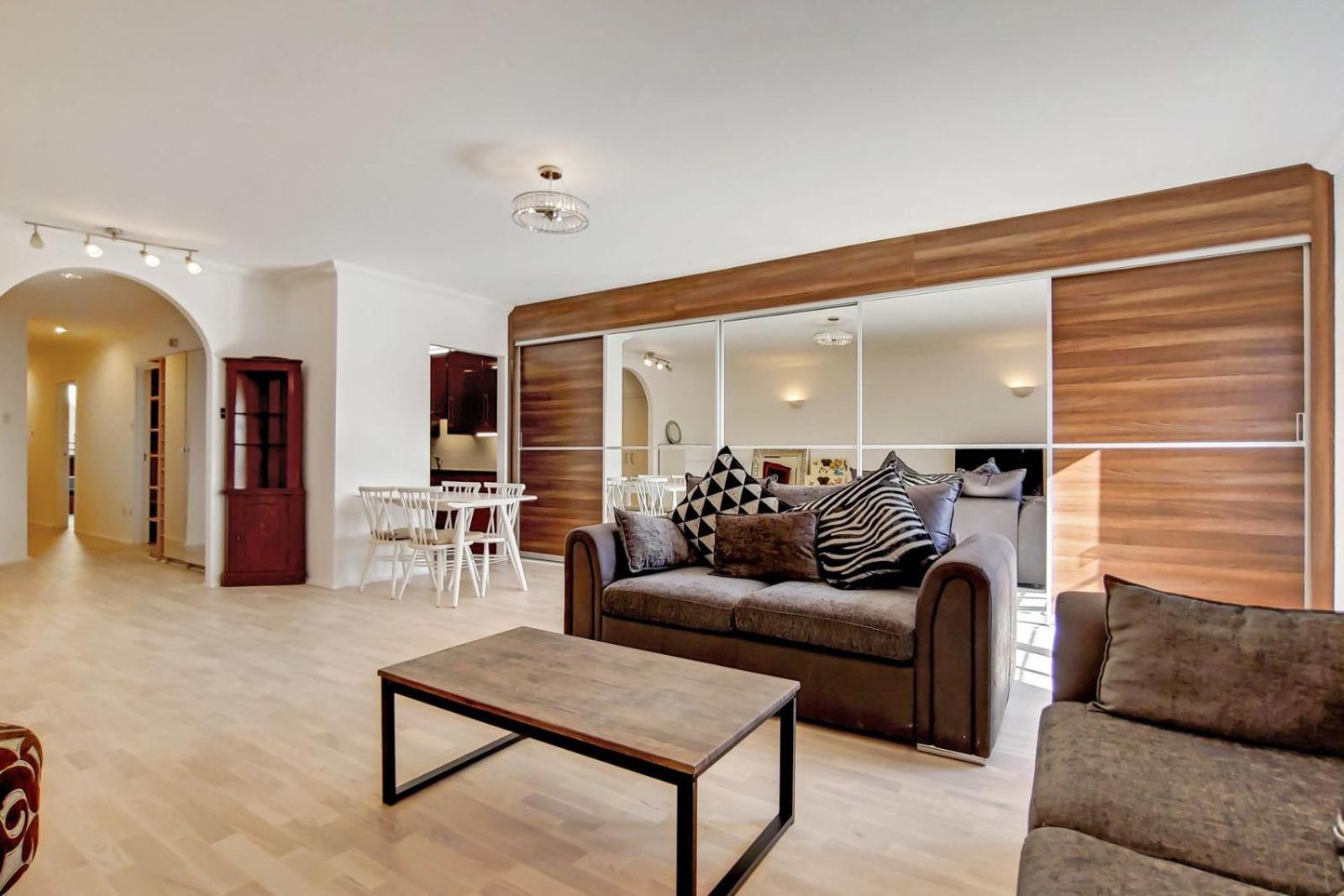 Apartment South Kensington - Point West Residences