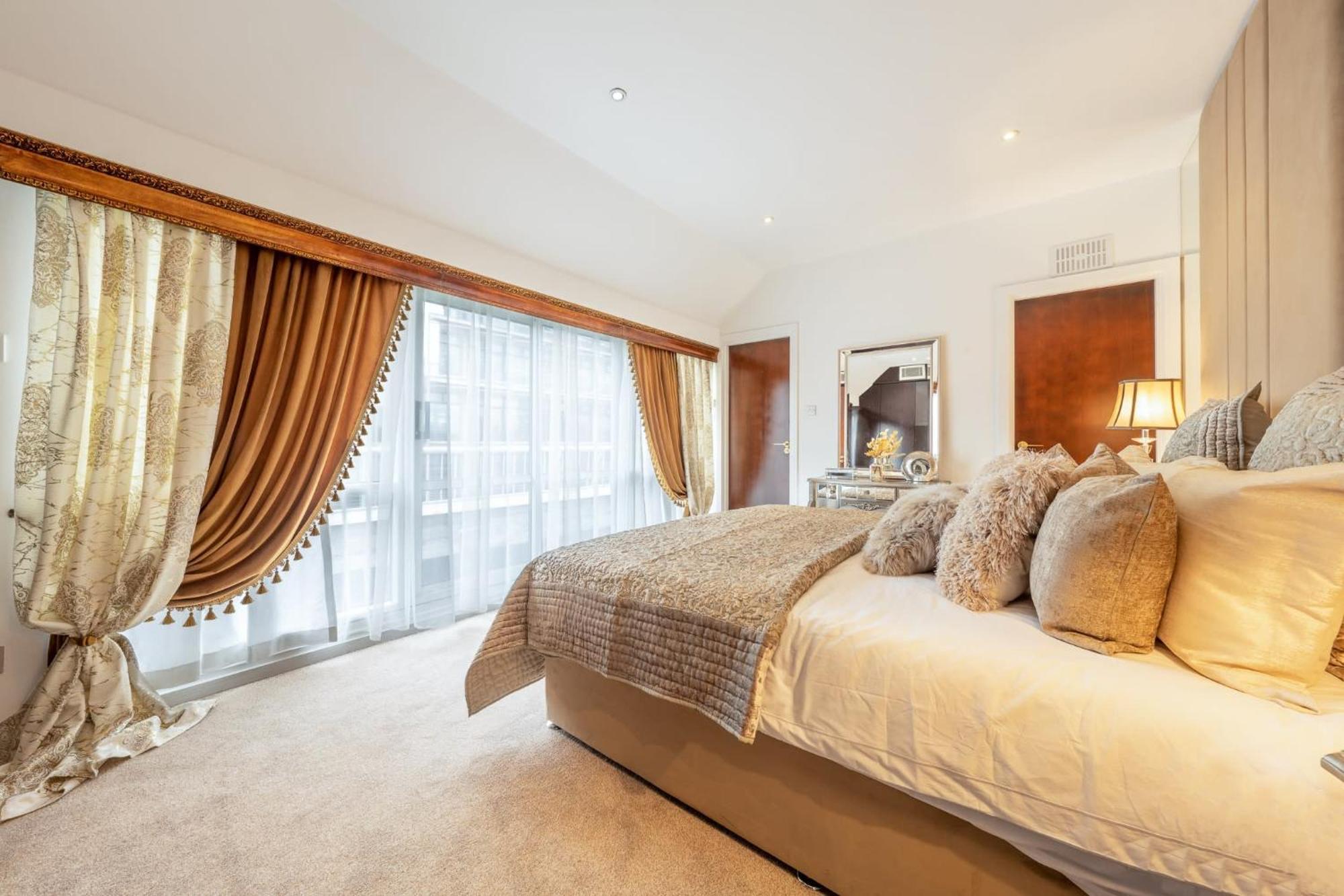 Marble Arch - Grovesnor Residences Apartment London