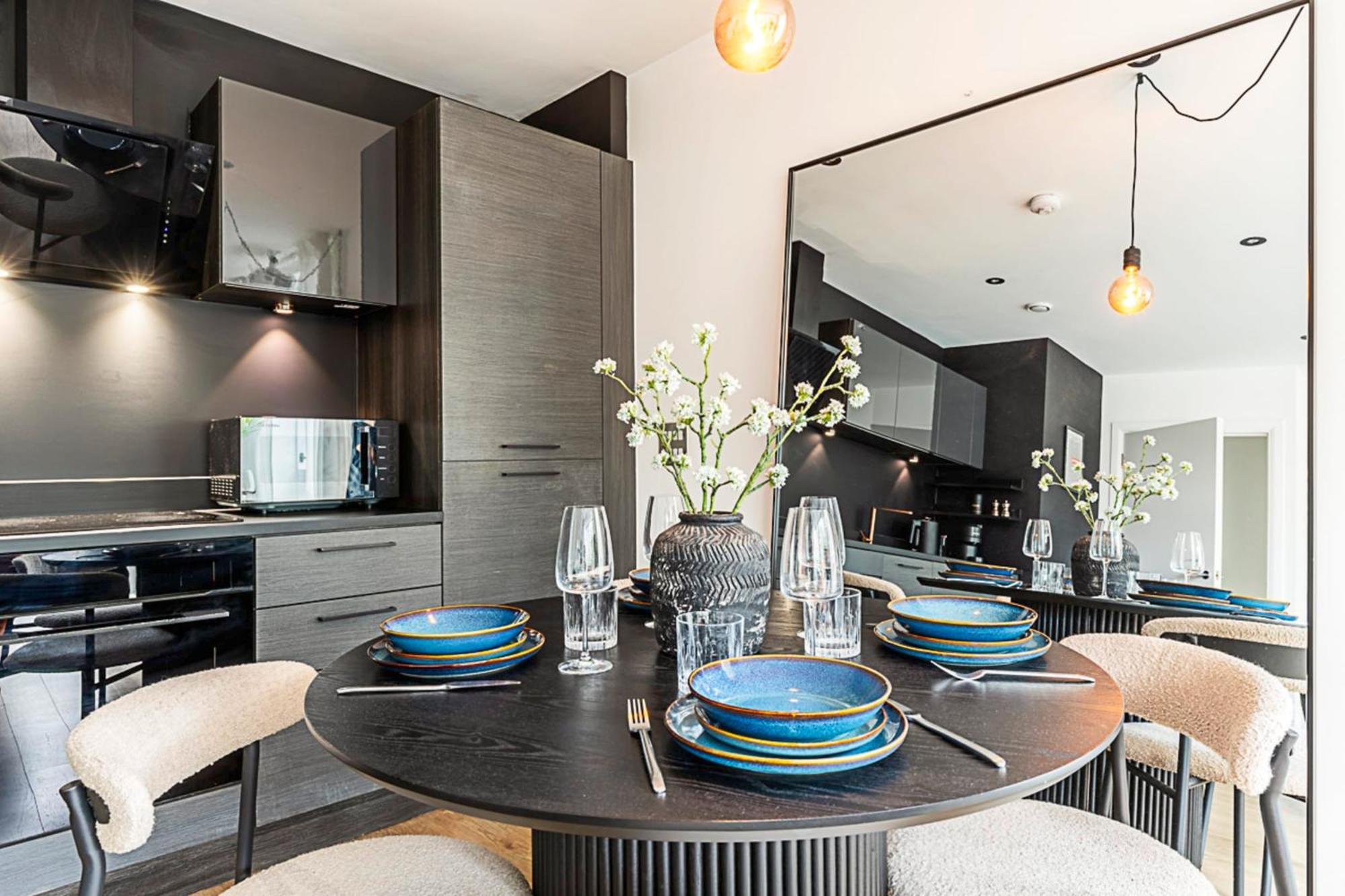 Stylish And Sleek East Retreat