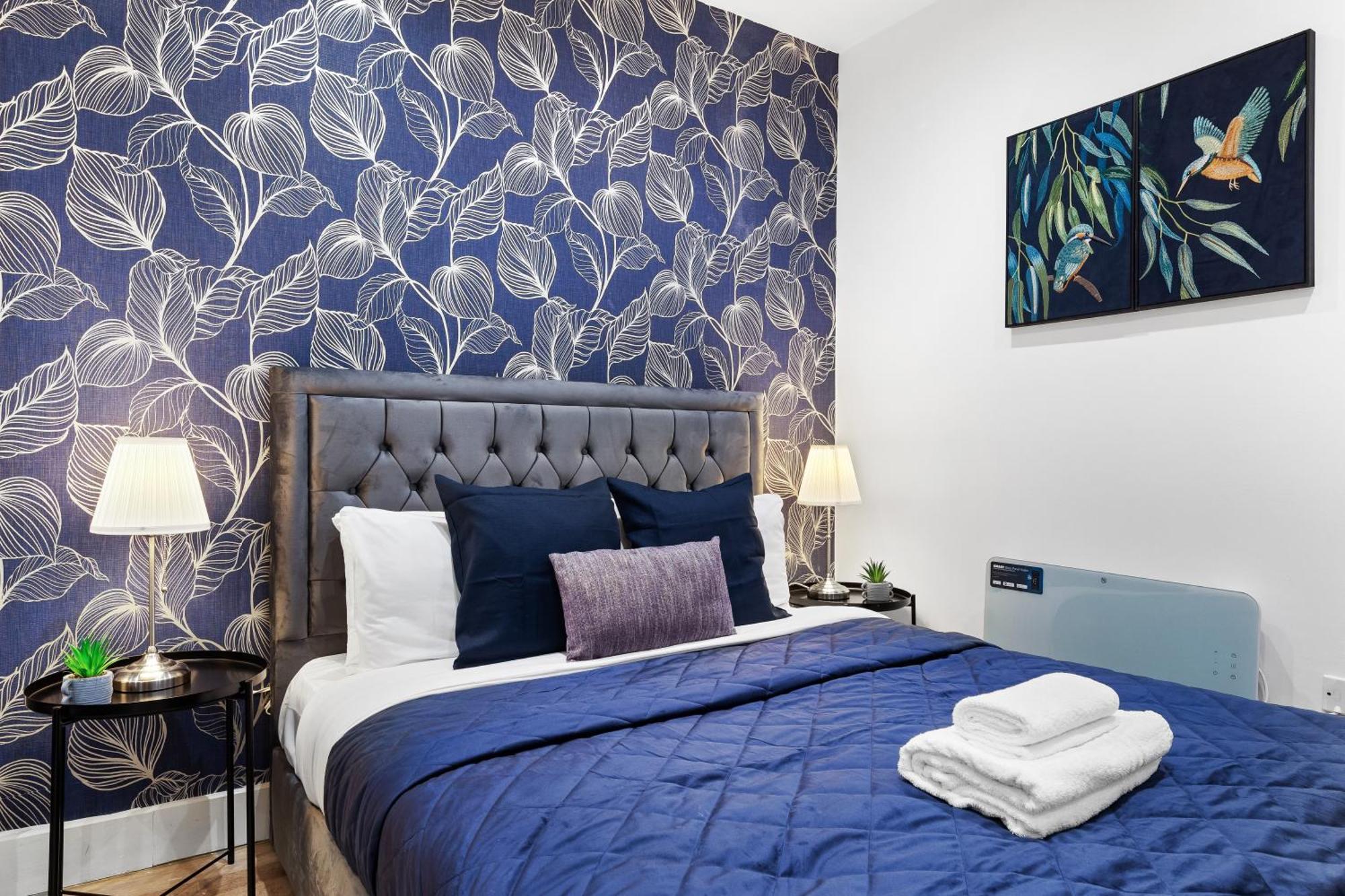 Modern One Bedroom Flat - Sleeps 5 -near Heathrow - Ub3 Apartment