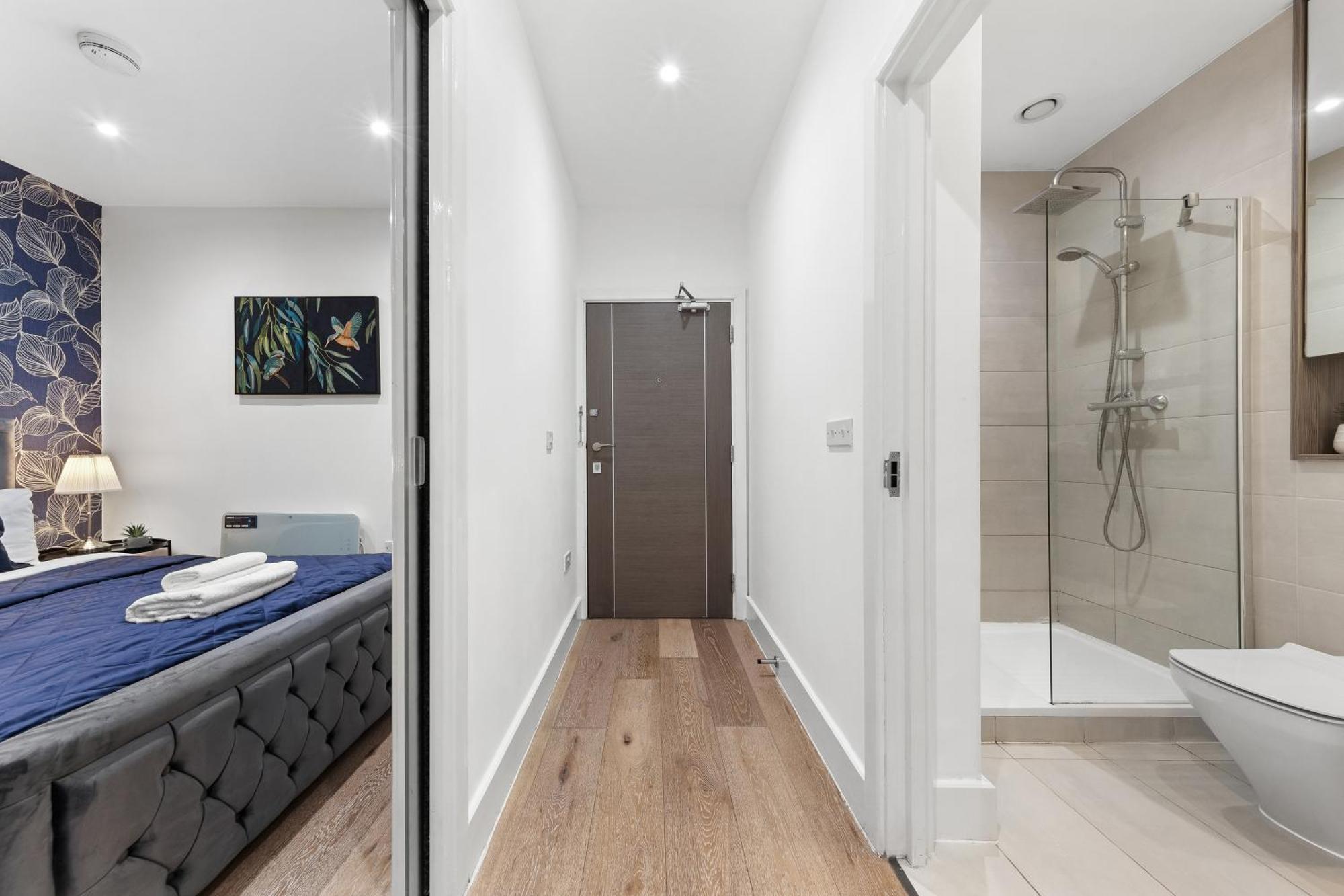 Apartment Modern One Bedroom Flat - Sleeps 5 -near Heathrow - Ub3 *