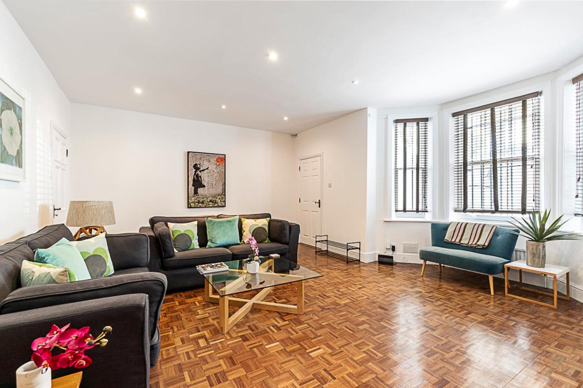 Charming Kensington *
