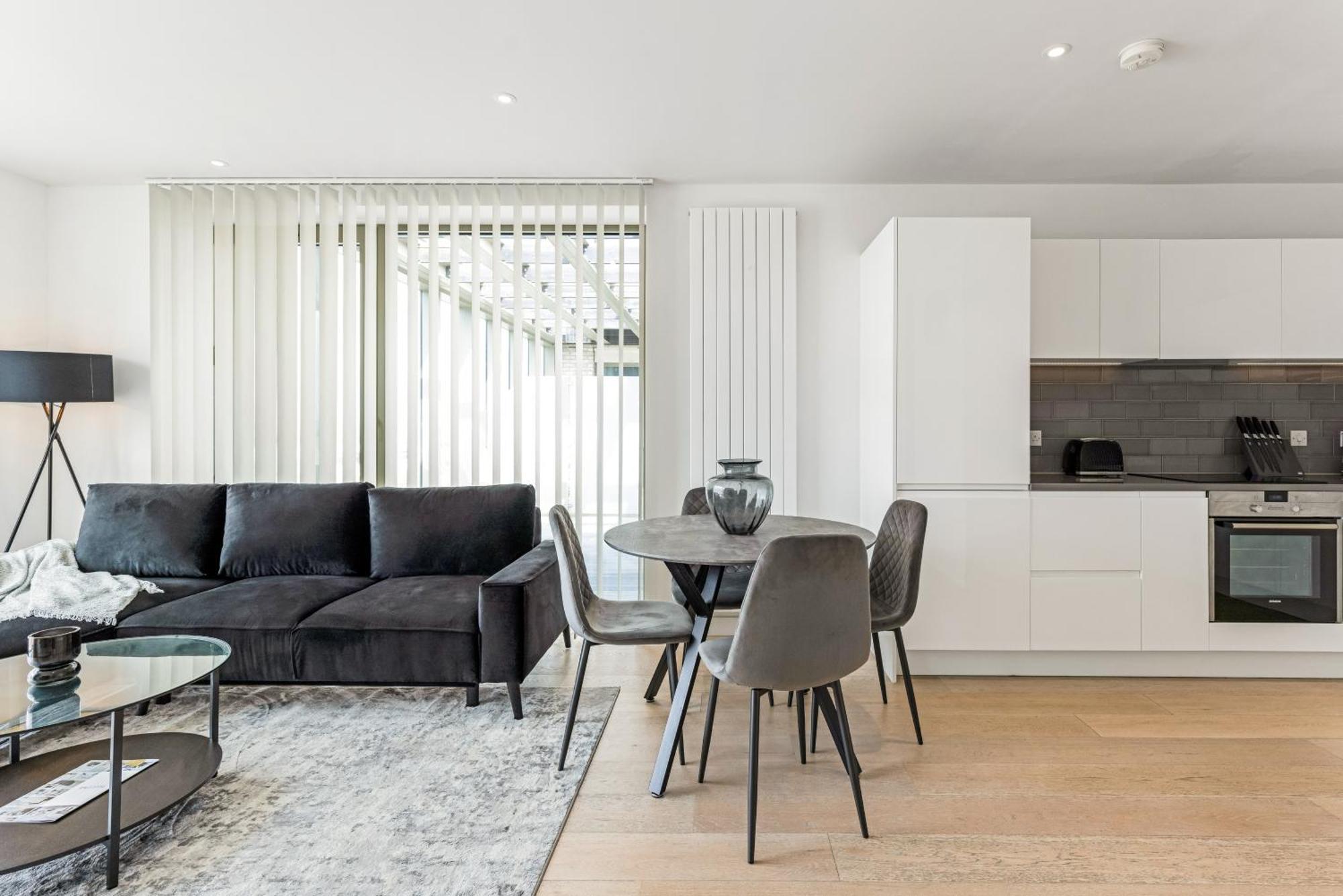 Khayat Homes - The Khalifa - One Bed Luxury * London