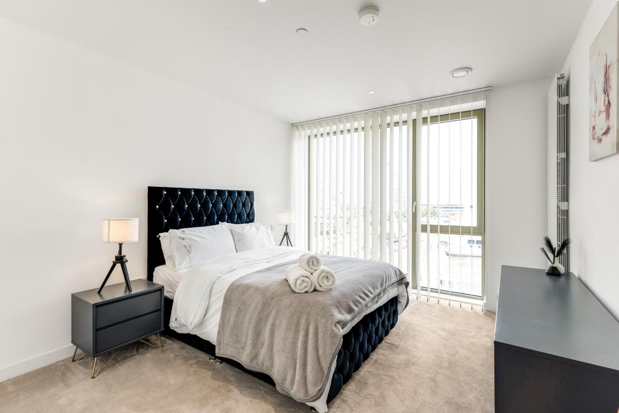 Khayat Homes - The Khalifa - One Bed Luxury Apartment London