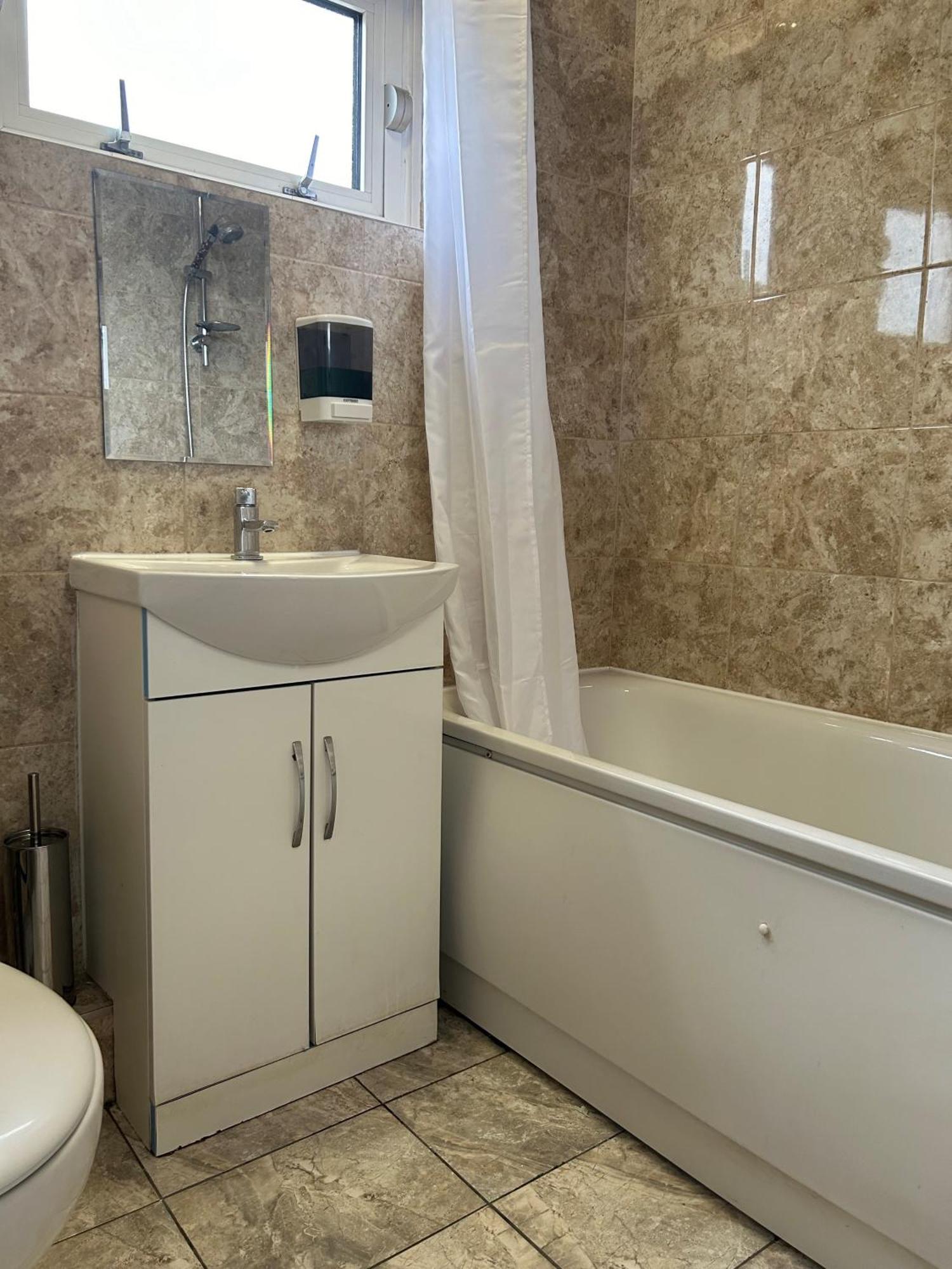 Stepney Guest house