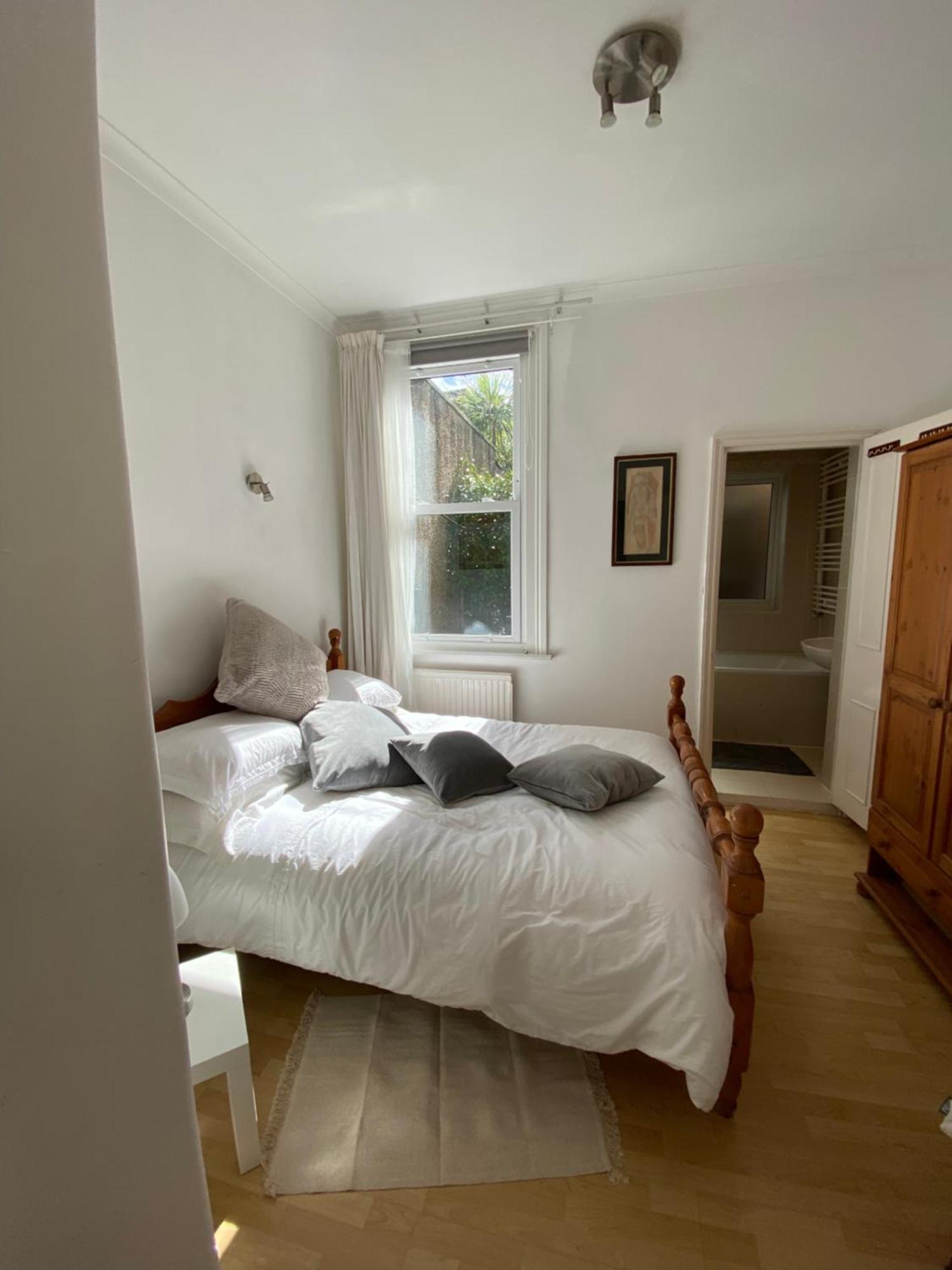 Amazing Chiswick Apartment London