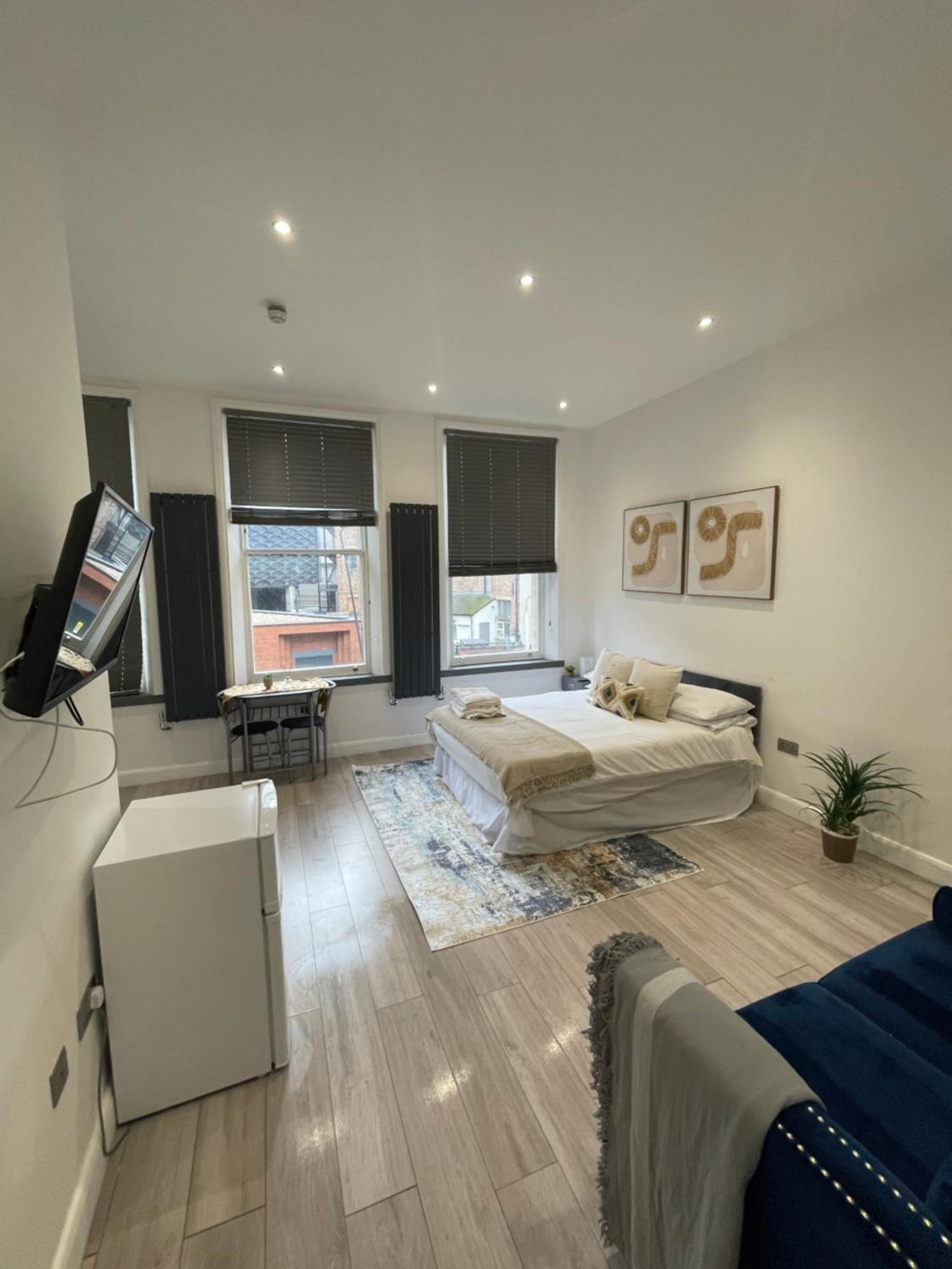 Olympia Apartment London