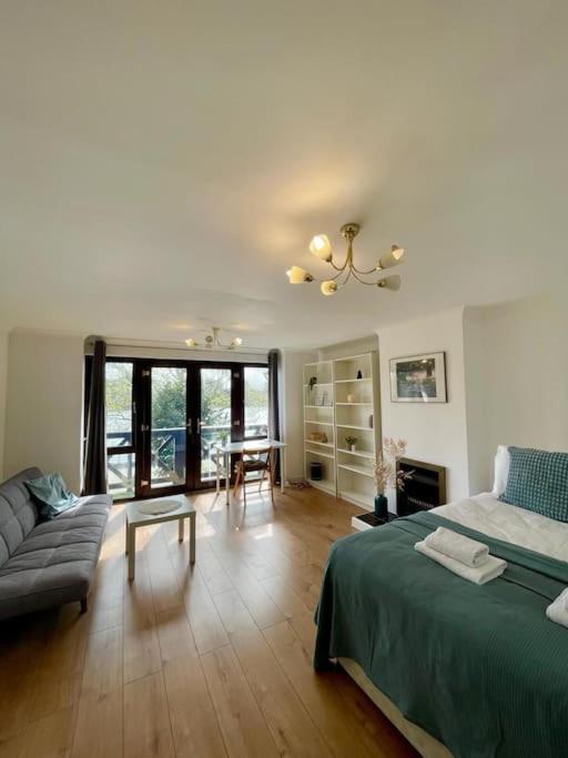 Casa de férias Thamesview Canary Wharf With Freeparking Londres