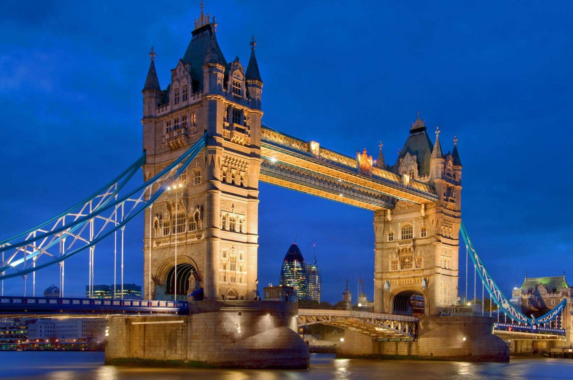 Hilton Tower Bridge