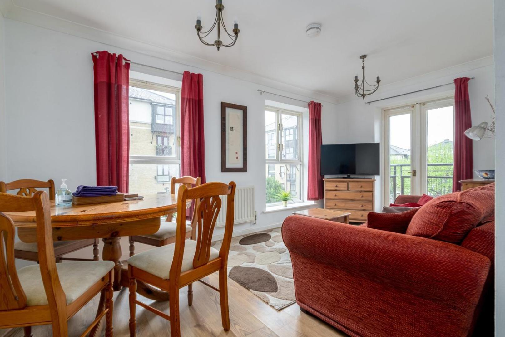 Guestready - Parkside Getaway In Britannia Village Londres