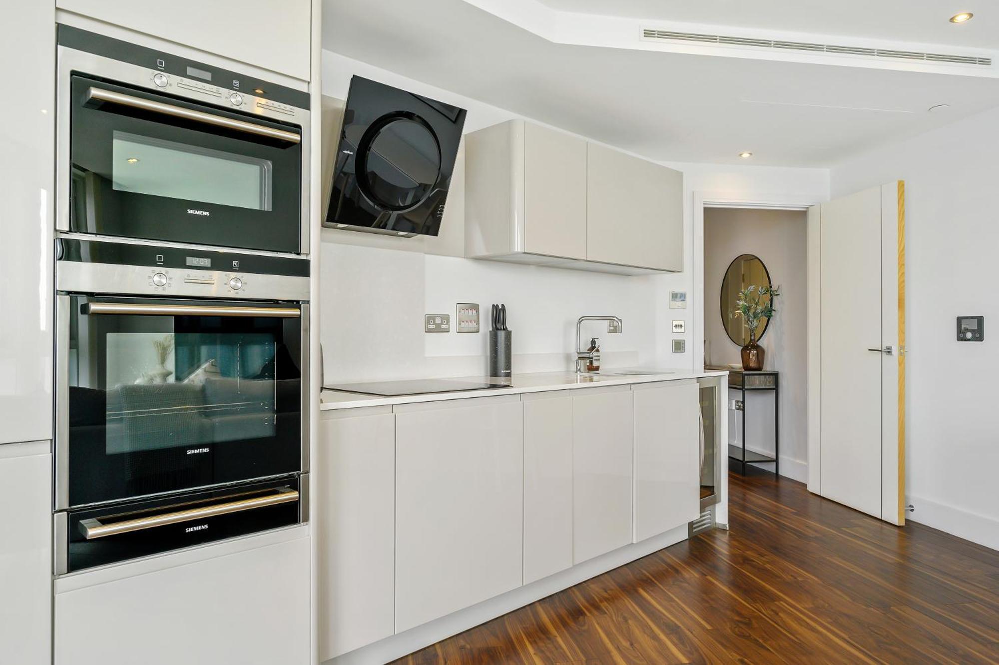 Apartment Stunning 1-bed In
