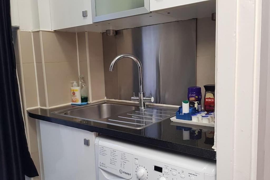With Huge Balcony Near Oxford St - Marble Arch - Hydepark * London