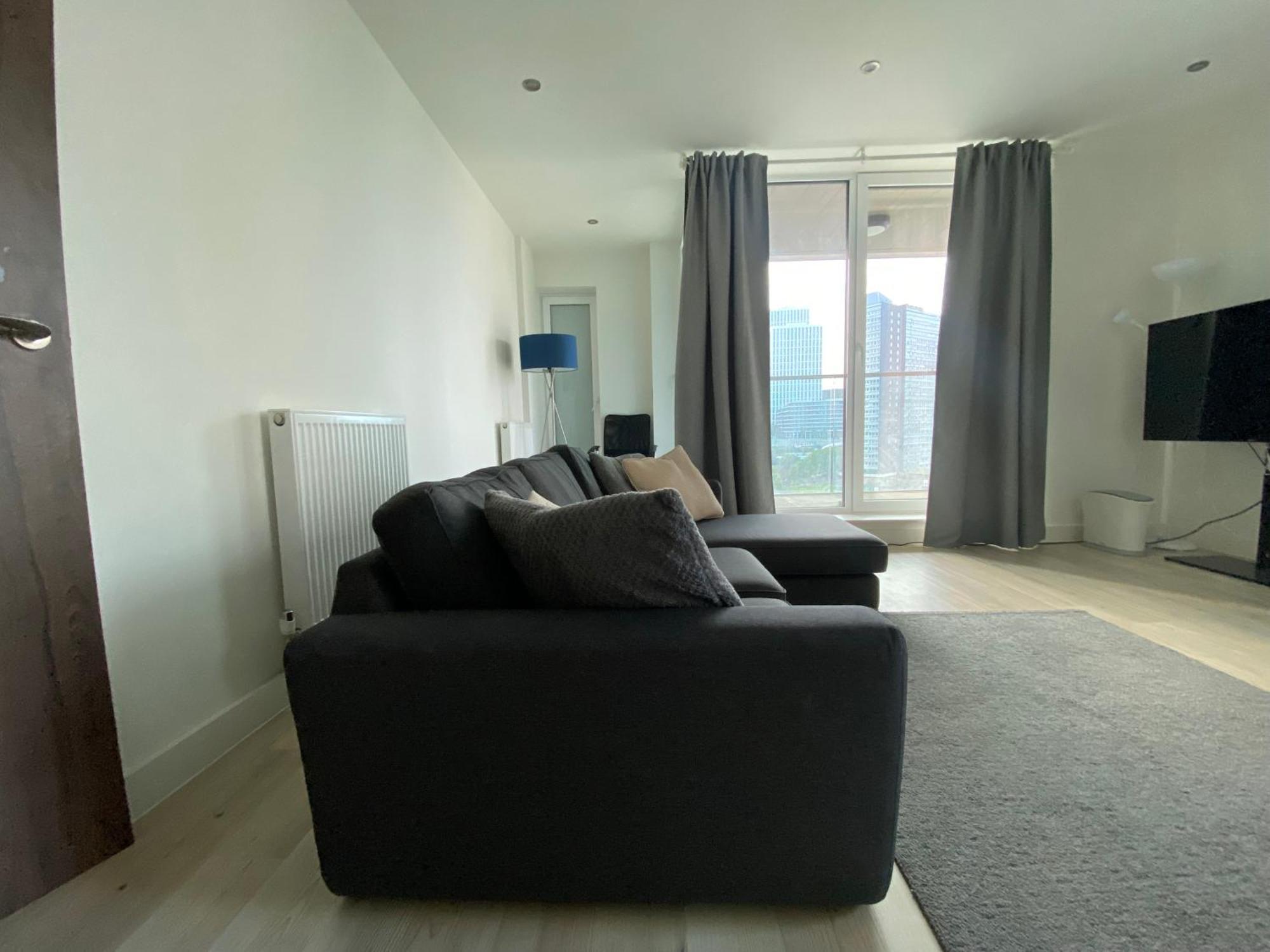 Guest house Private In Luxury Shared London