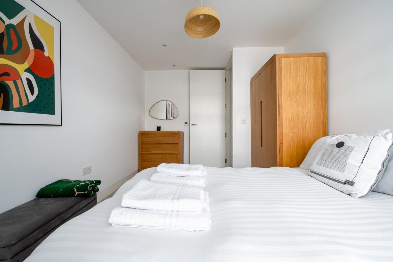 Guestready - Modern Terraced House In *