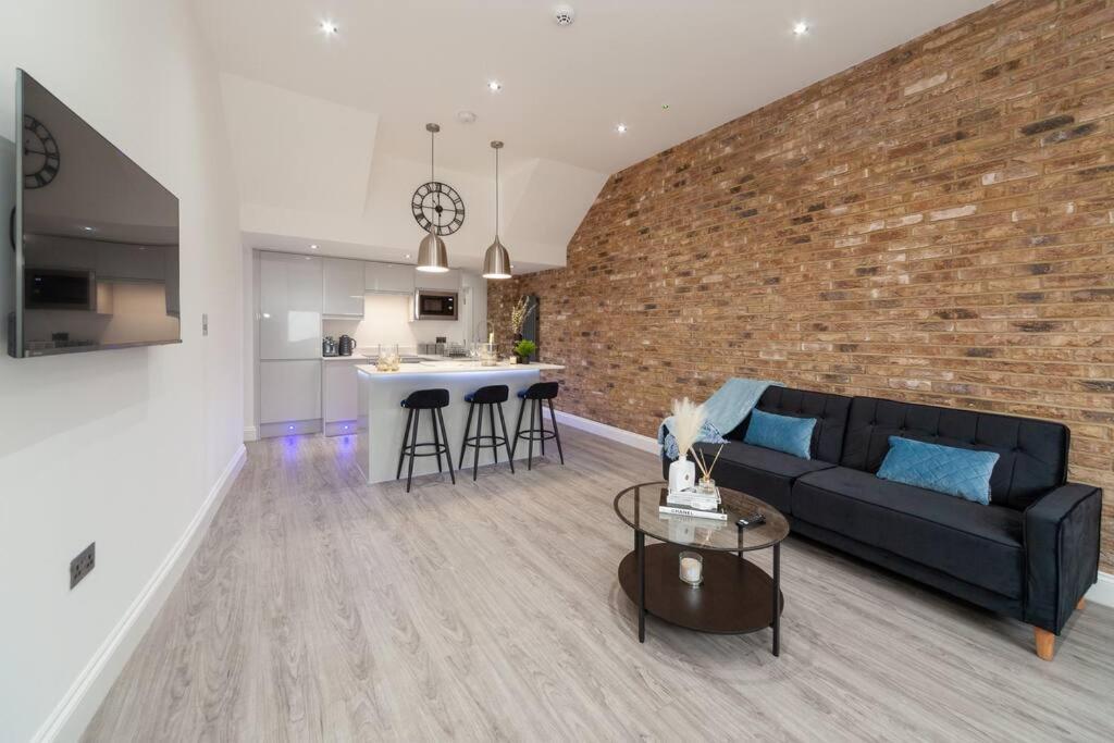 Luxury Wandsworth Apartment London