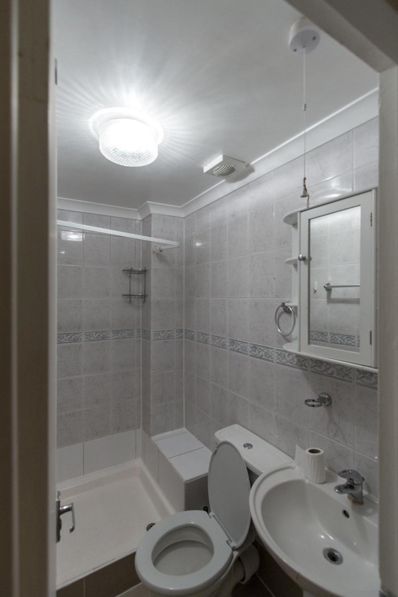 Spacious 1 Bed In West Kensington Or Hammersmith Apartment