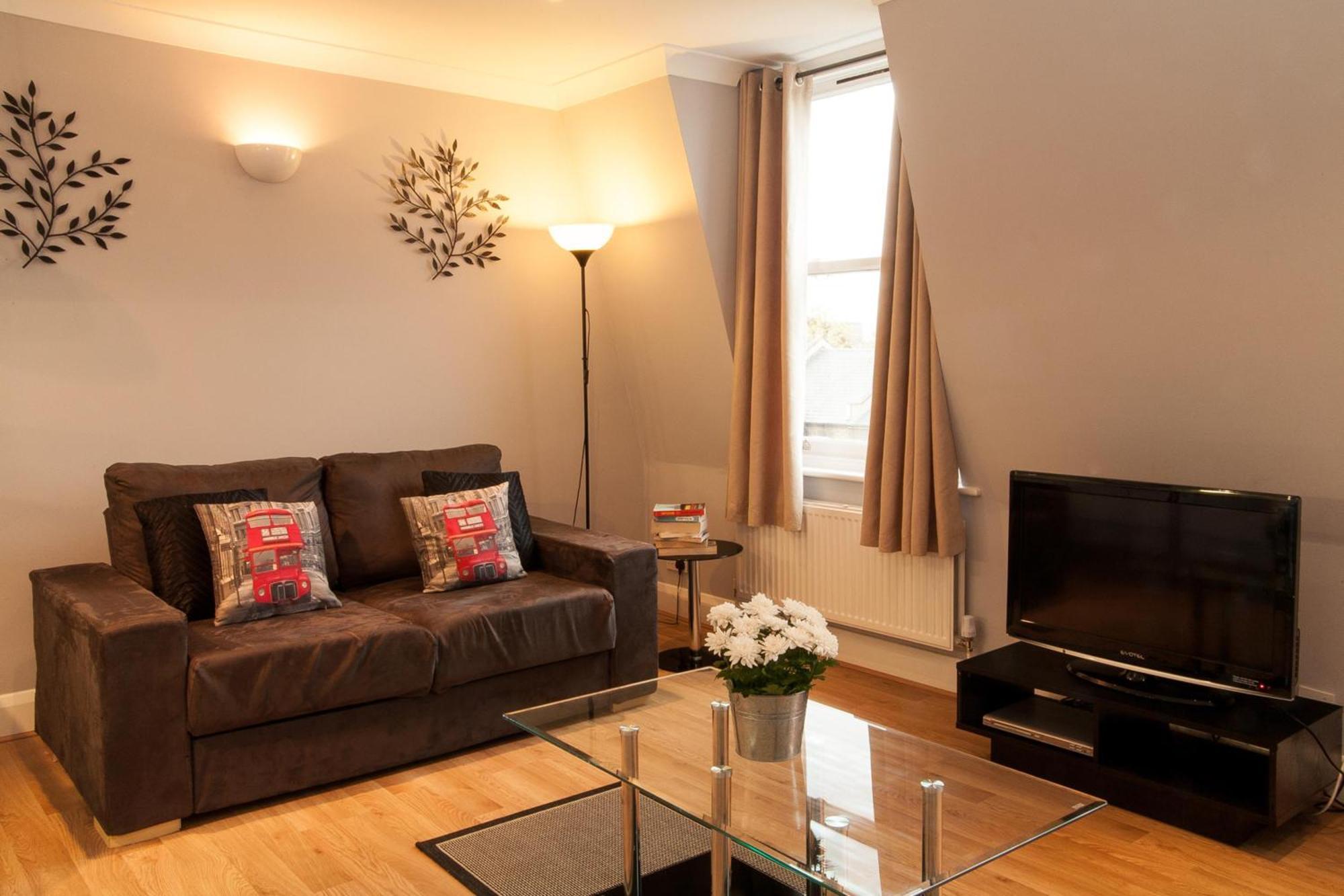 Lamington - Hammersmith London