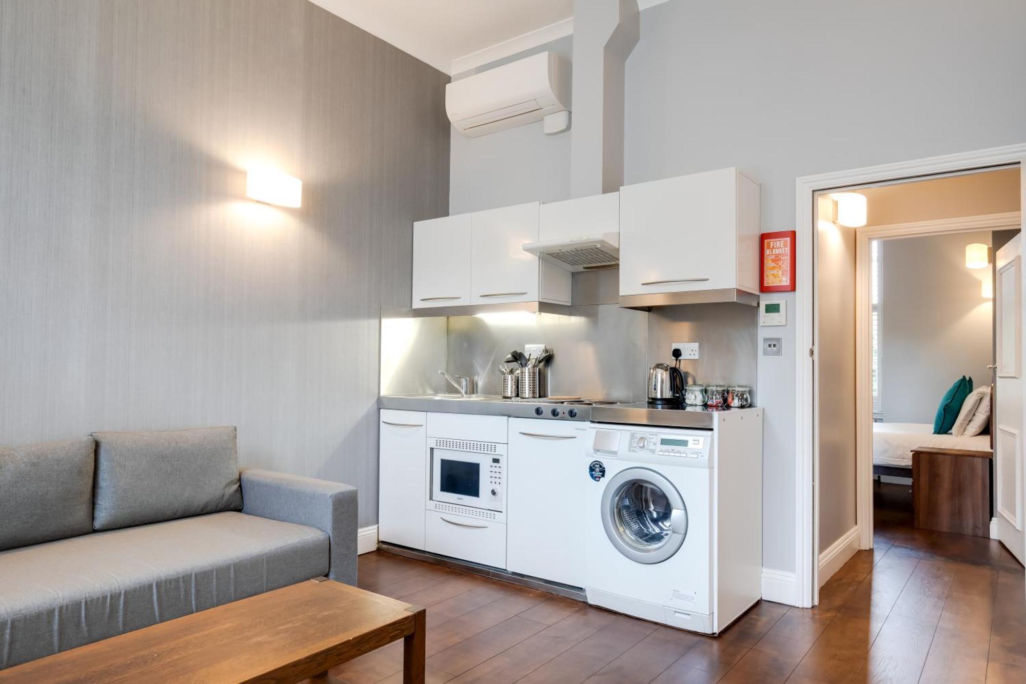 Apartment Sw1 London