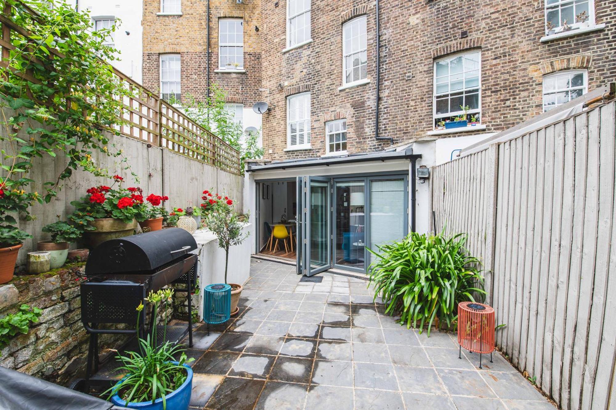 Holiday home Pass The Keys - Modern & Stylish Garden In Islington *