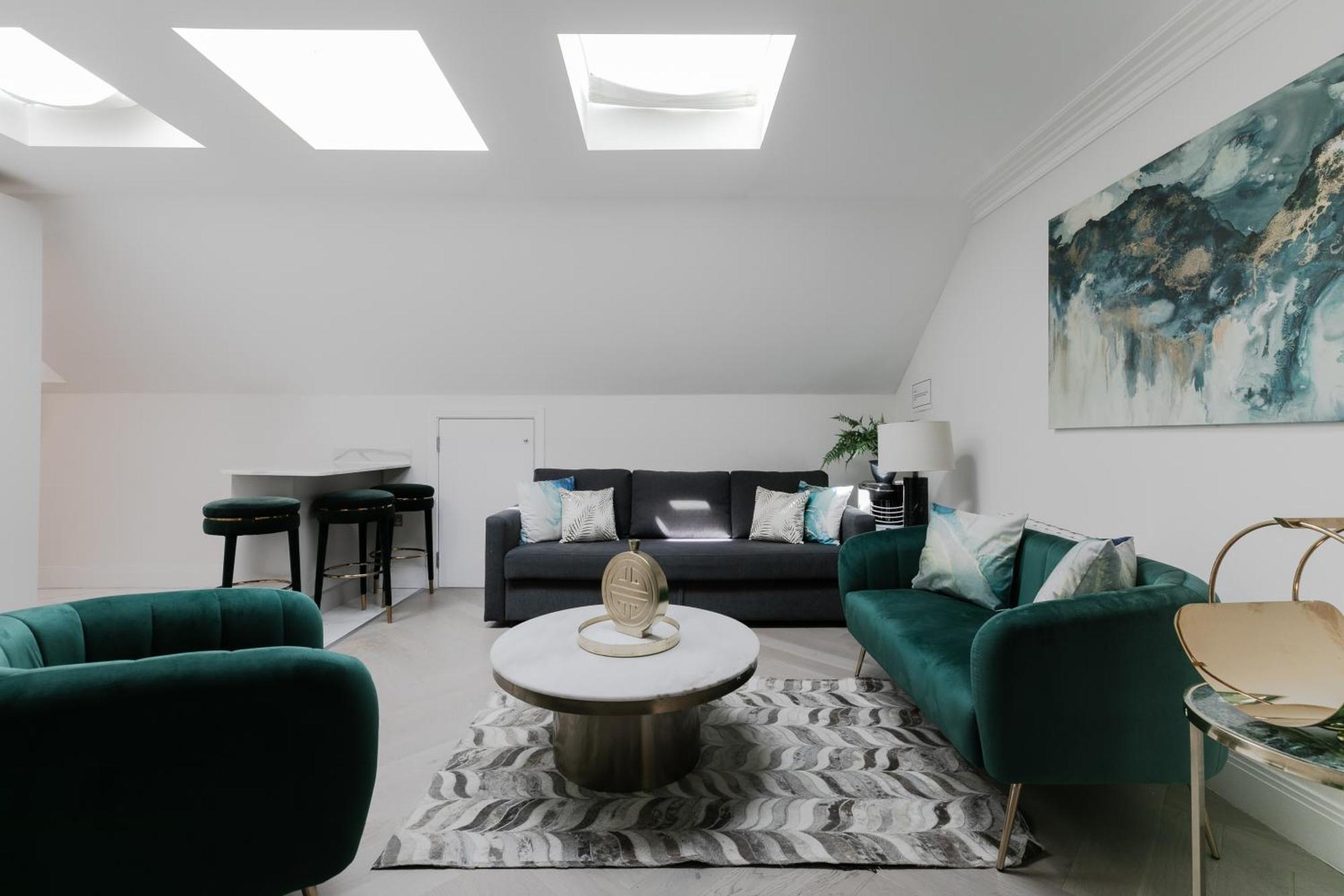 Modern Near Harrods And The Science Museum * London