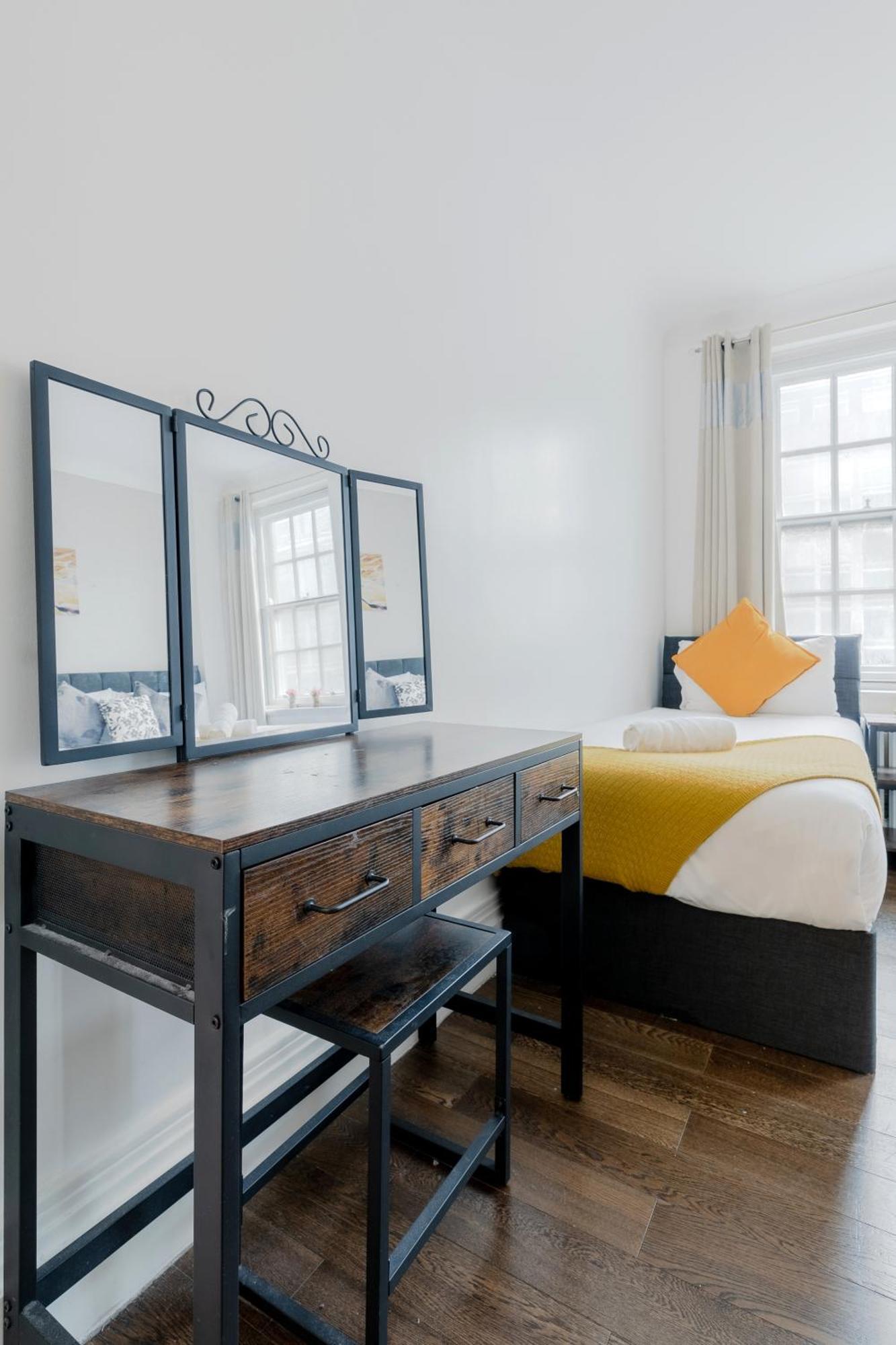 Marble Arch Apartment