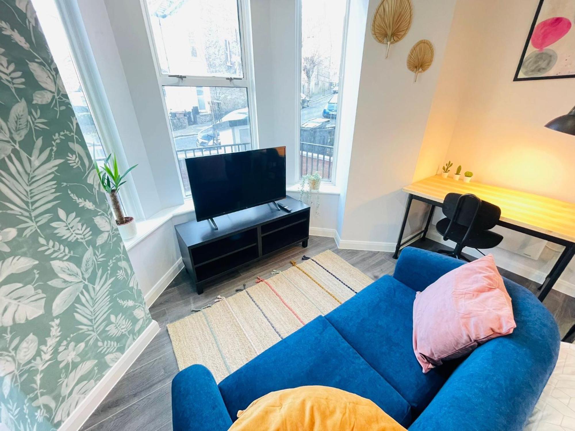 Hackney By Sleepy * London