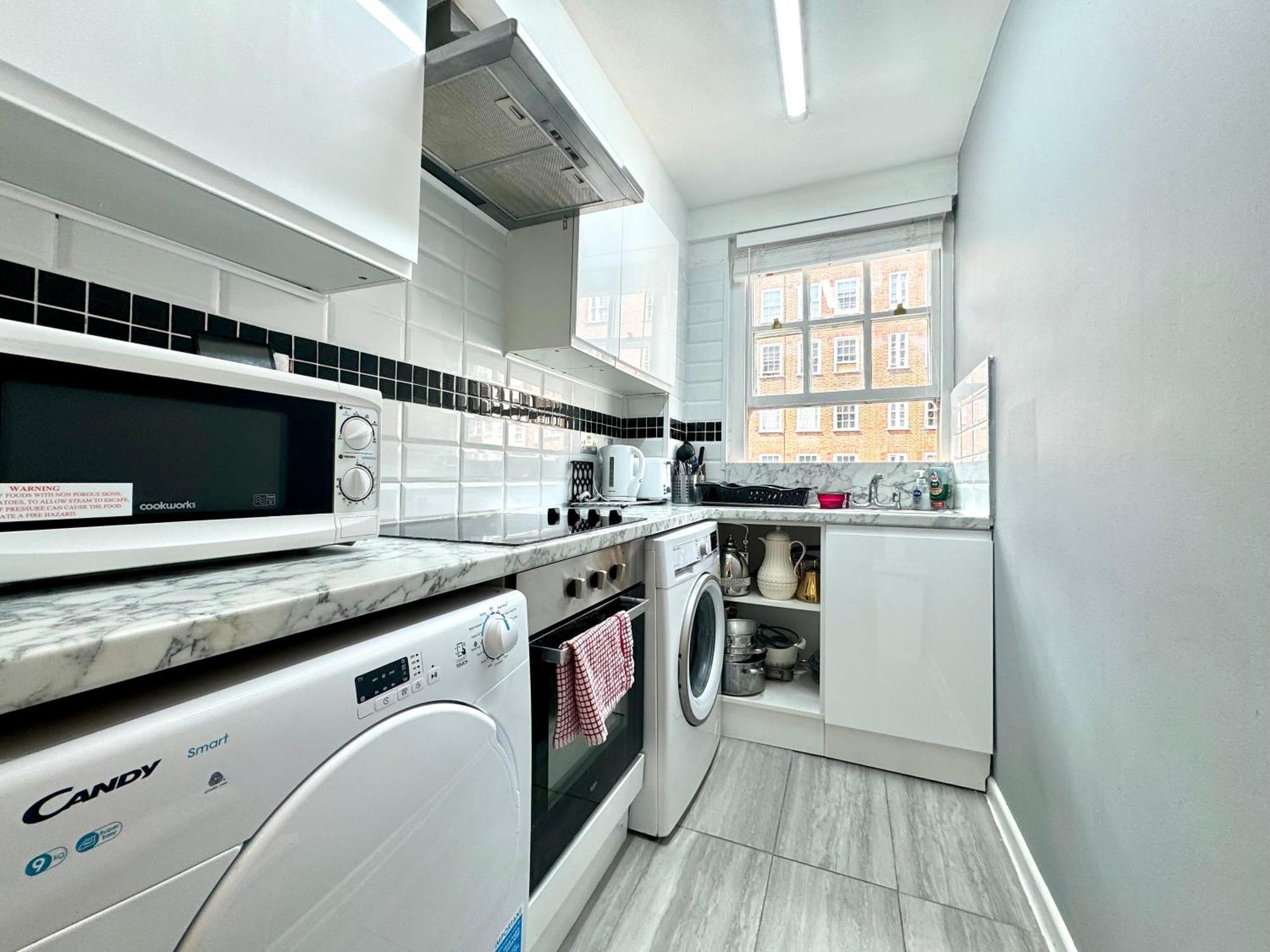 The G Spot - 1 Bedroom Edgware Road Central