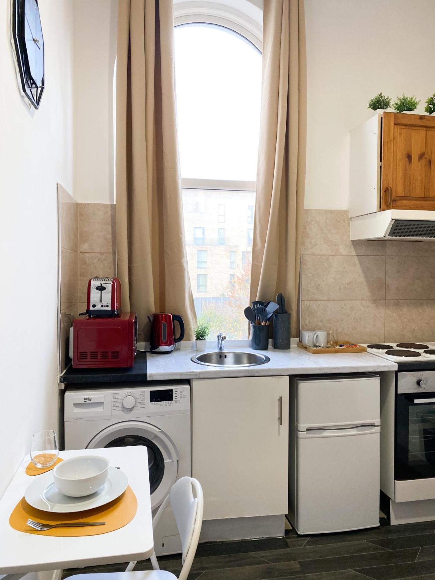 Modern Queenspark Apartamento Londres