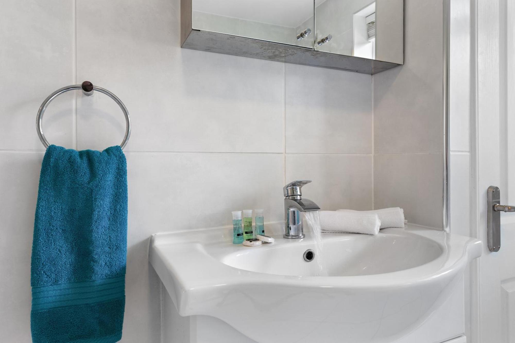 Clapham Serenity Garden Retreat With Free Parking Apartment *