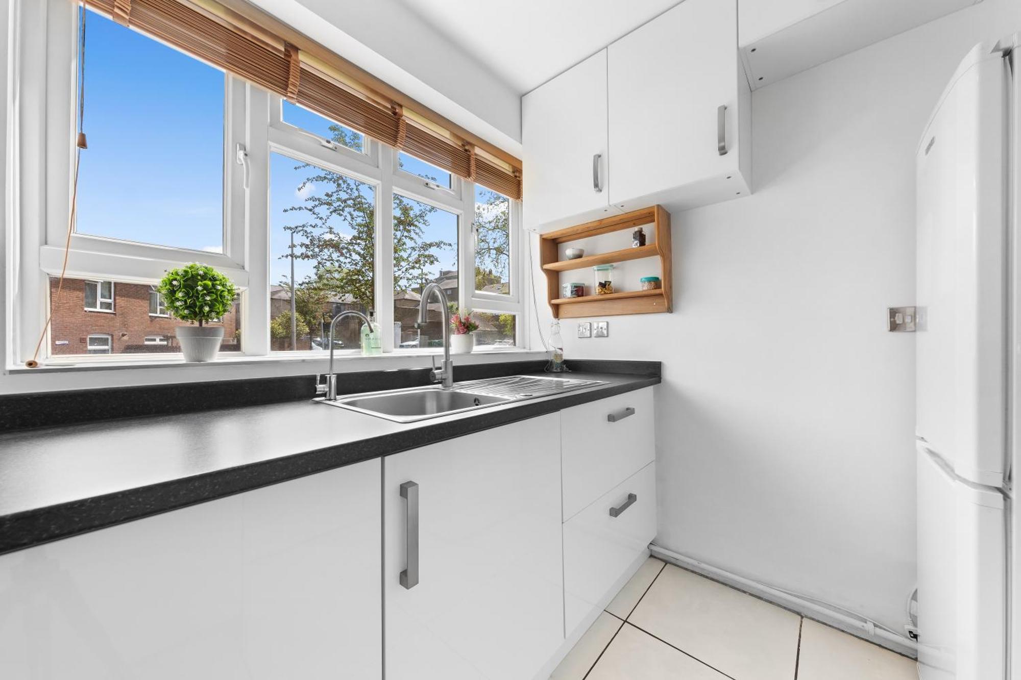 Apartment Clapham Serenity Garden Retreat With Free Parking