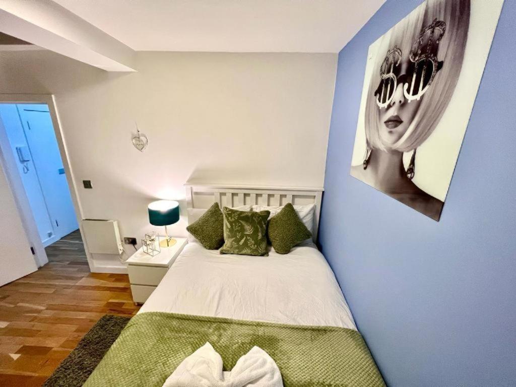 Apartment Two Bedroom Edgware Road