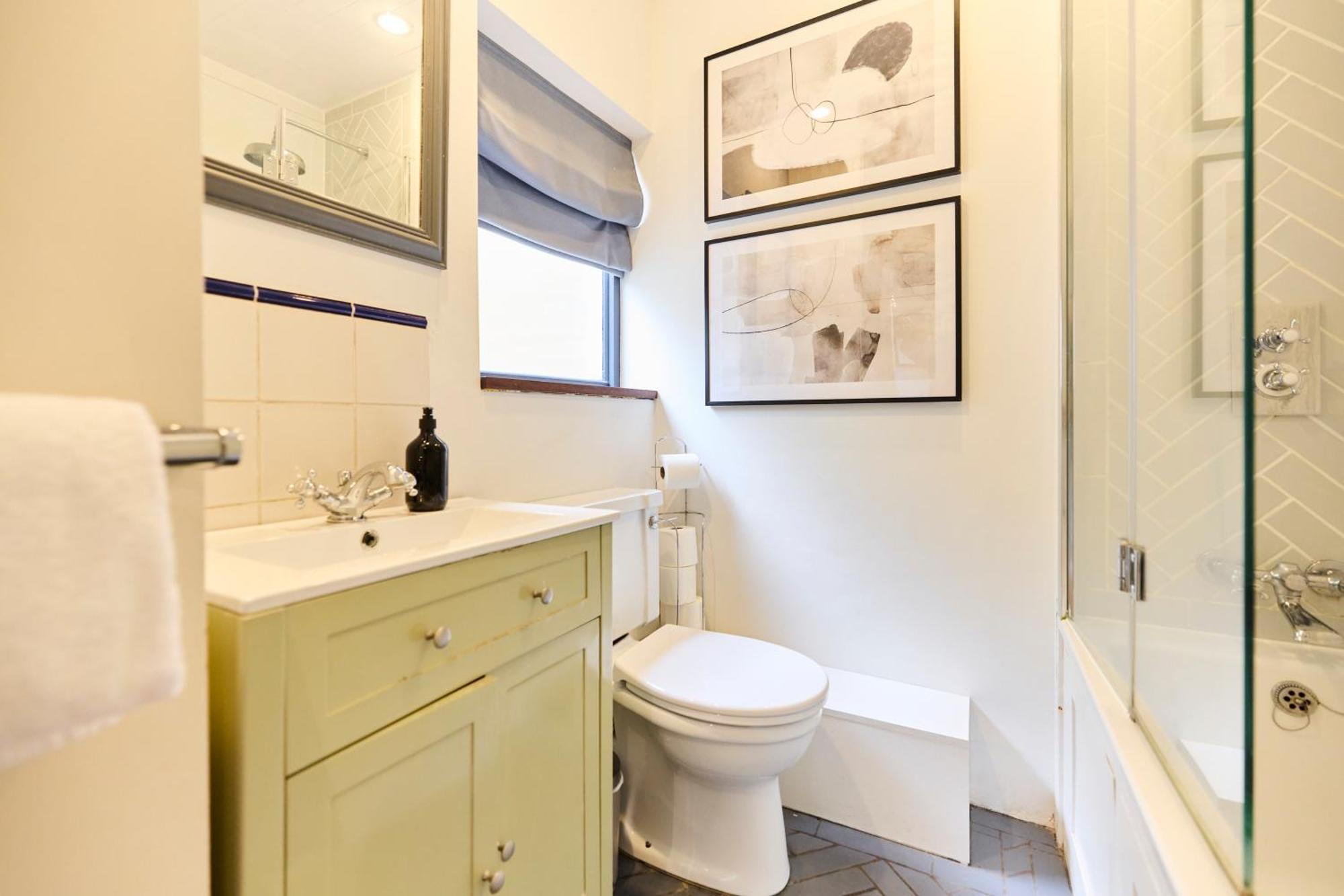 The South Park Wonder - Fascinating 2bdr Flat With Garden * London