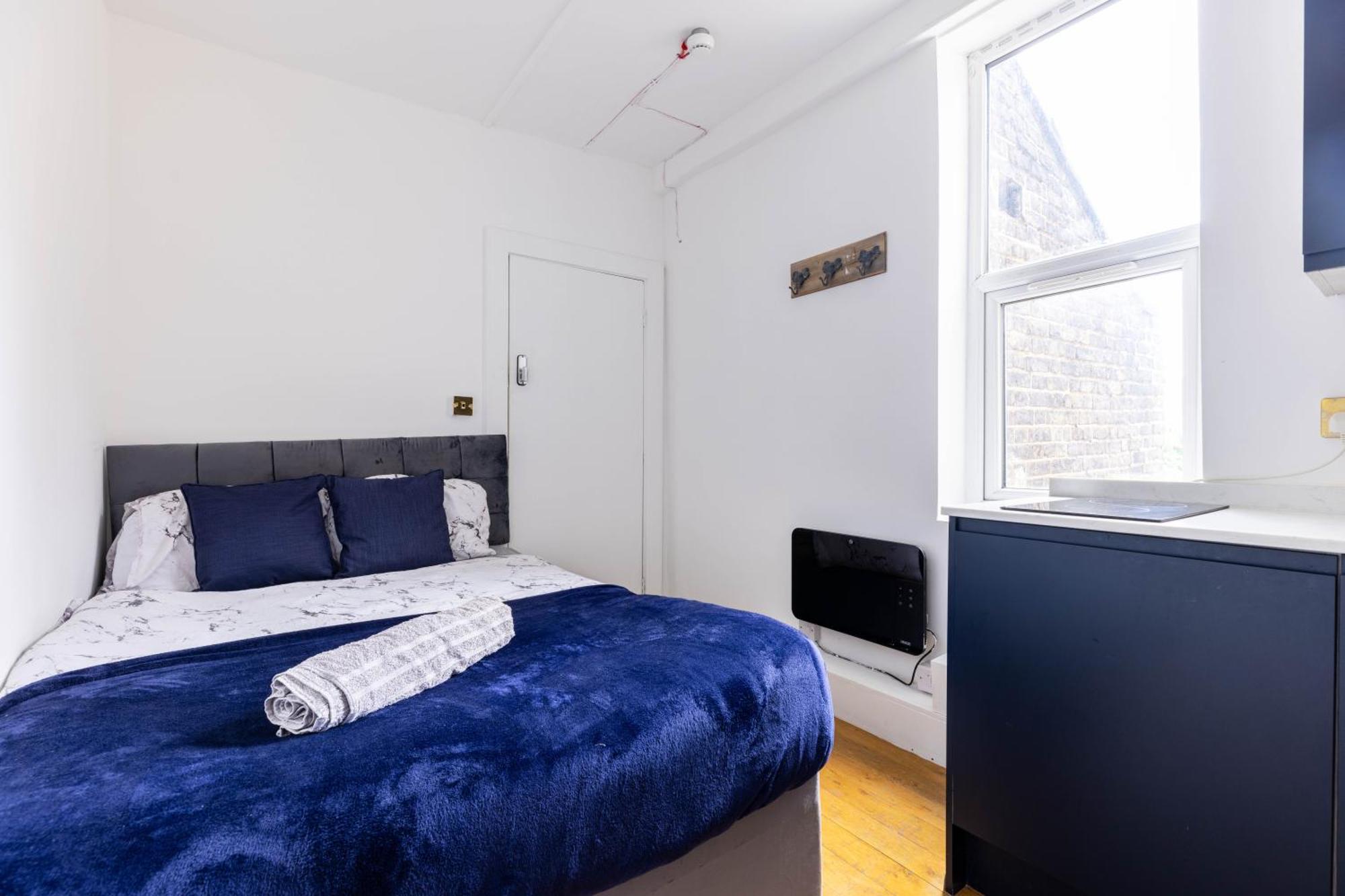 Tower Apartment's *