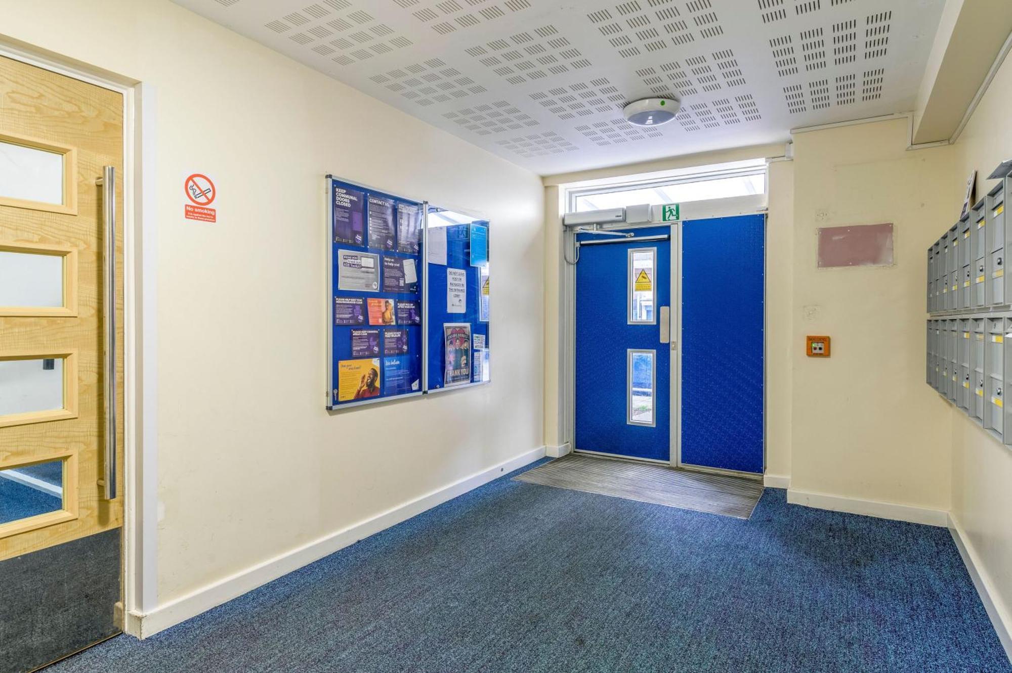 Apartment Warm 2-bed Flat By Livestay Short Lets & Serviced
