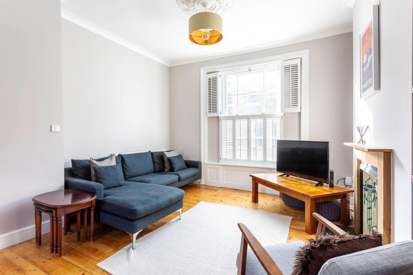 Holiday home Pass The Keys Spacious Camberwell House 30min Bus