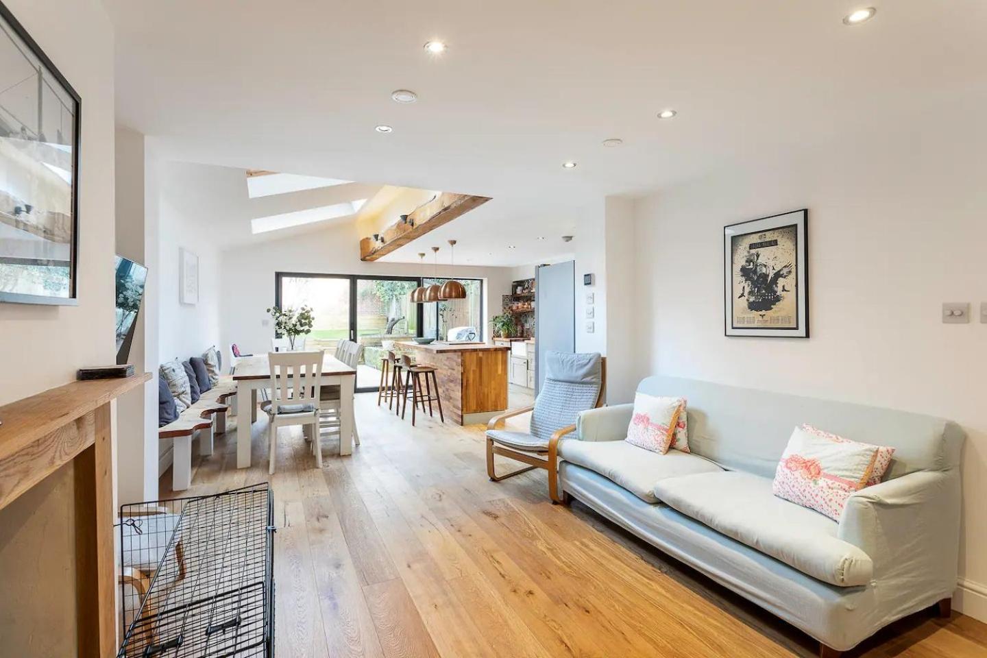Holiday home Pass The Keys Spacious Camberwell House 30min Bus London