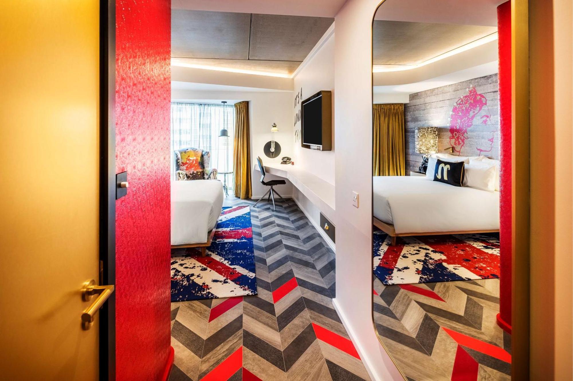 Nhow Hotel 4*