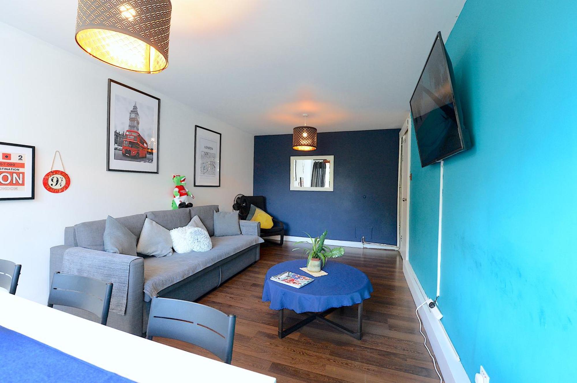 3 Bedroom Flat In - Regents Park / Baker St